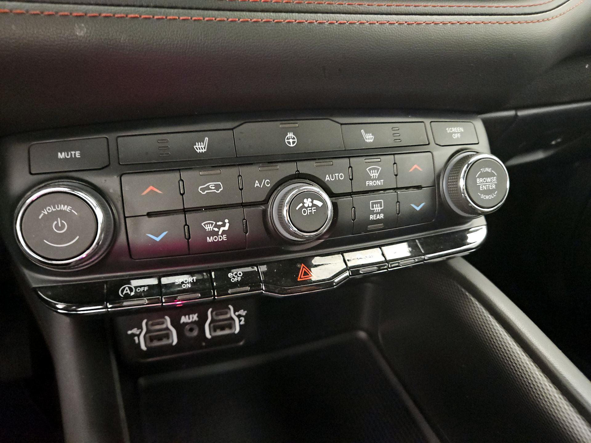 Thumbnail: 2023 Dodge Durango - 17