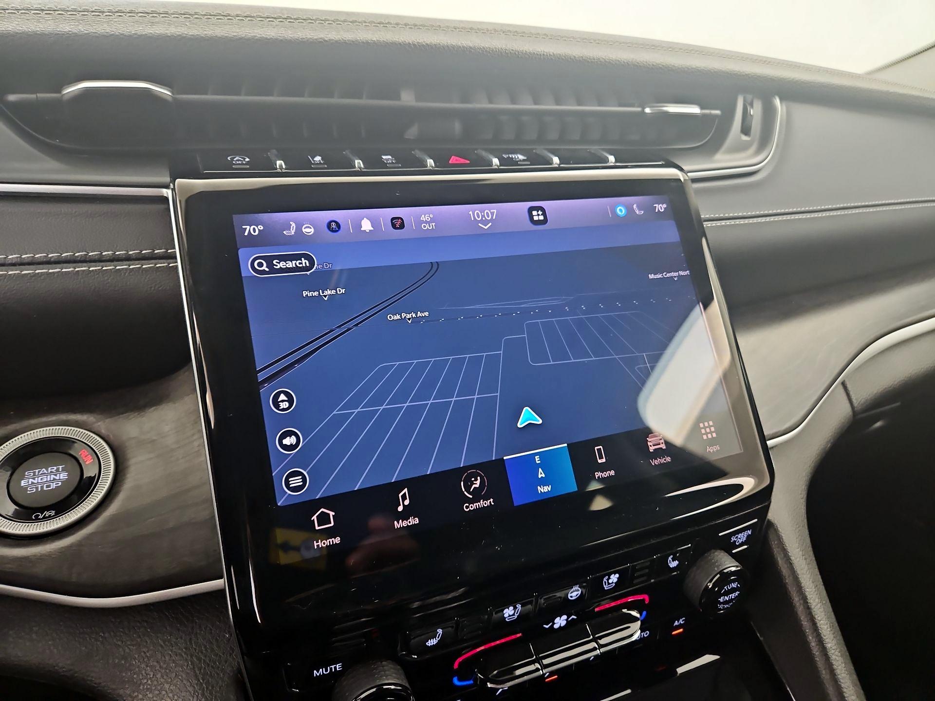 Thumbnail: 2023 Jeep Grand Cherokee - 14