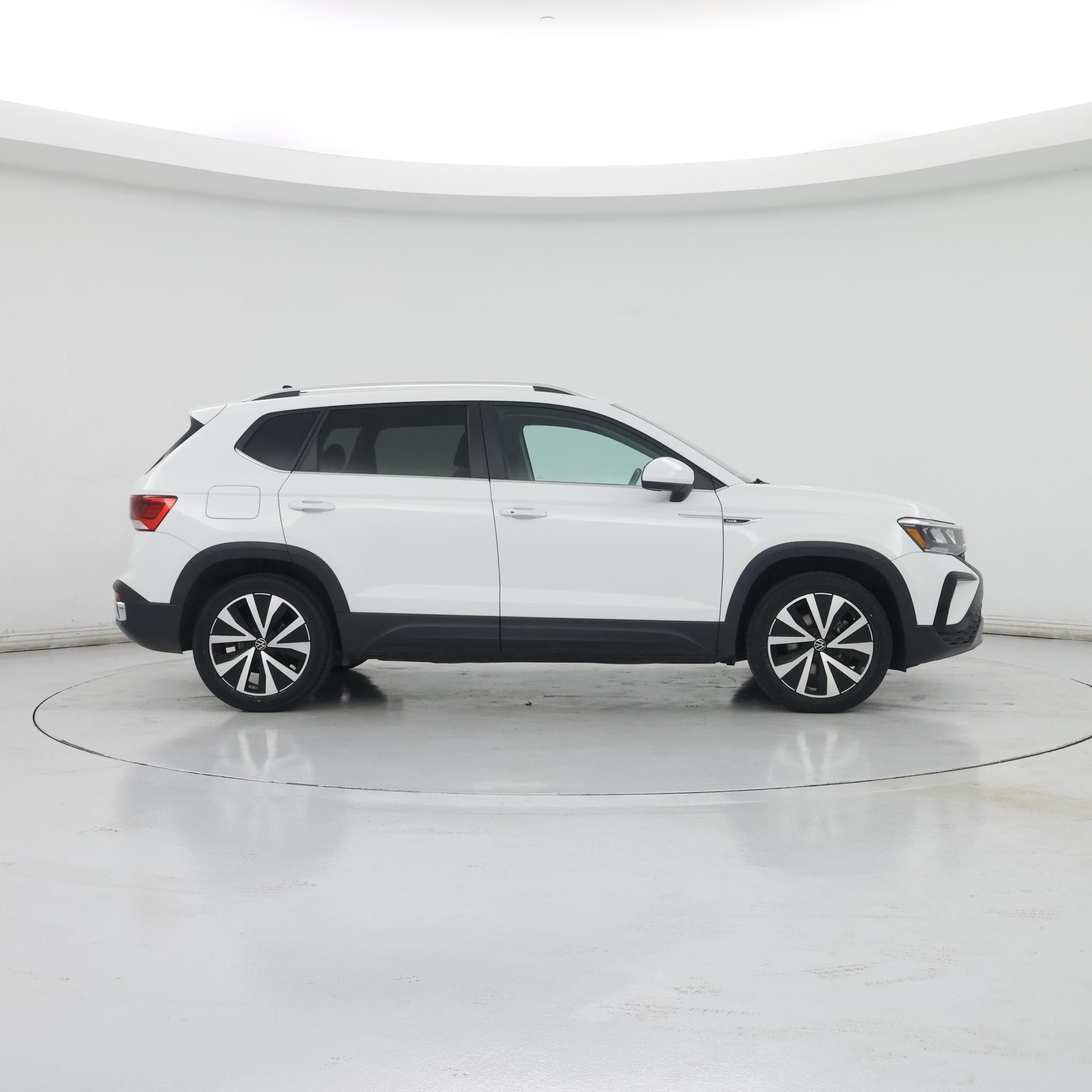 Thumbnail: 2022 Volkswagen Taos - 7