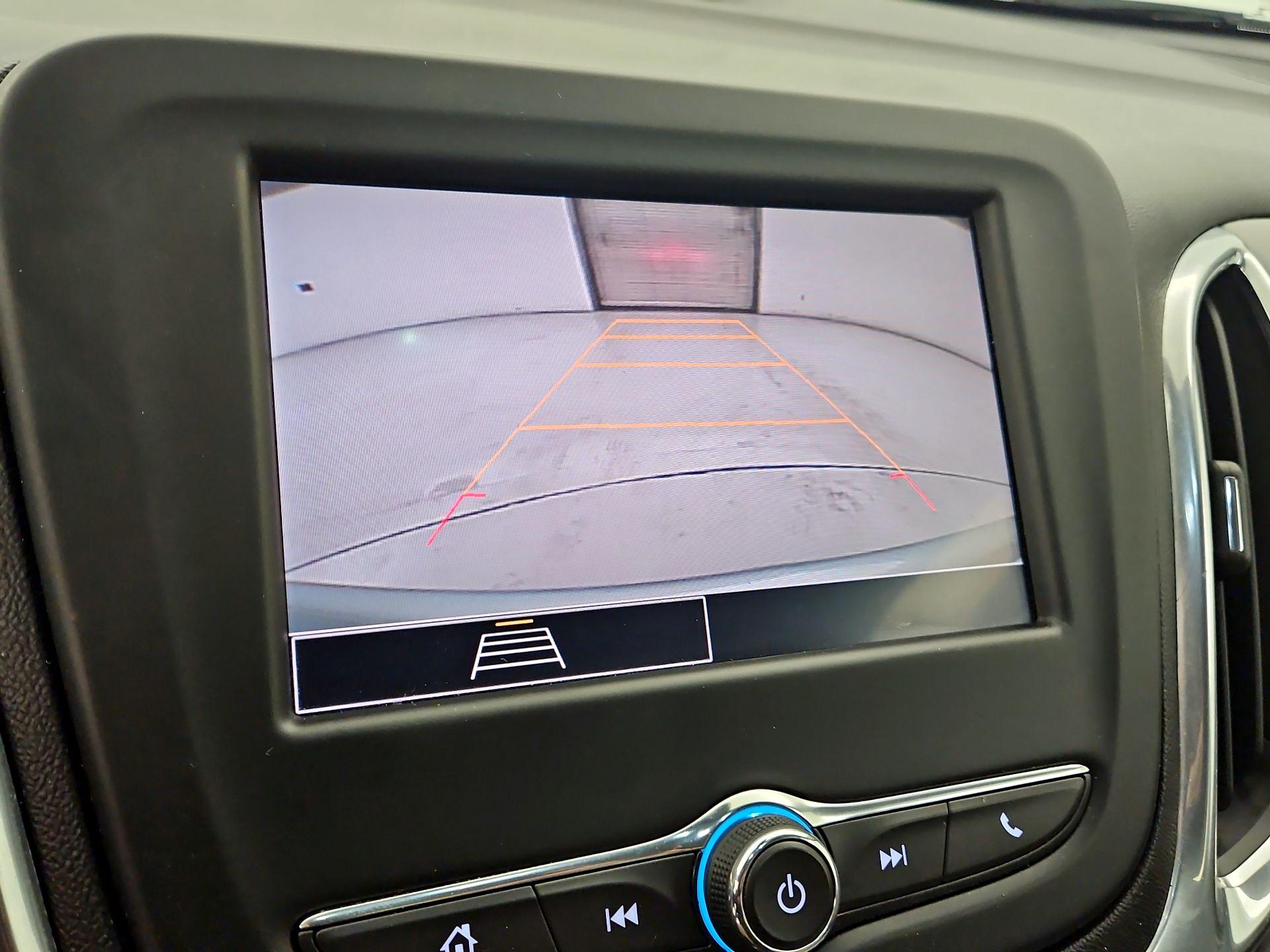 Thumbnail: 2022 Chevrolet Equinox - 14