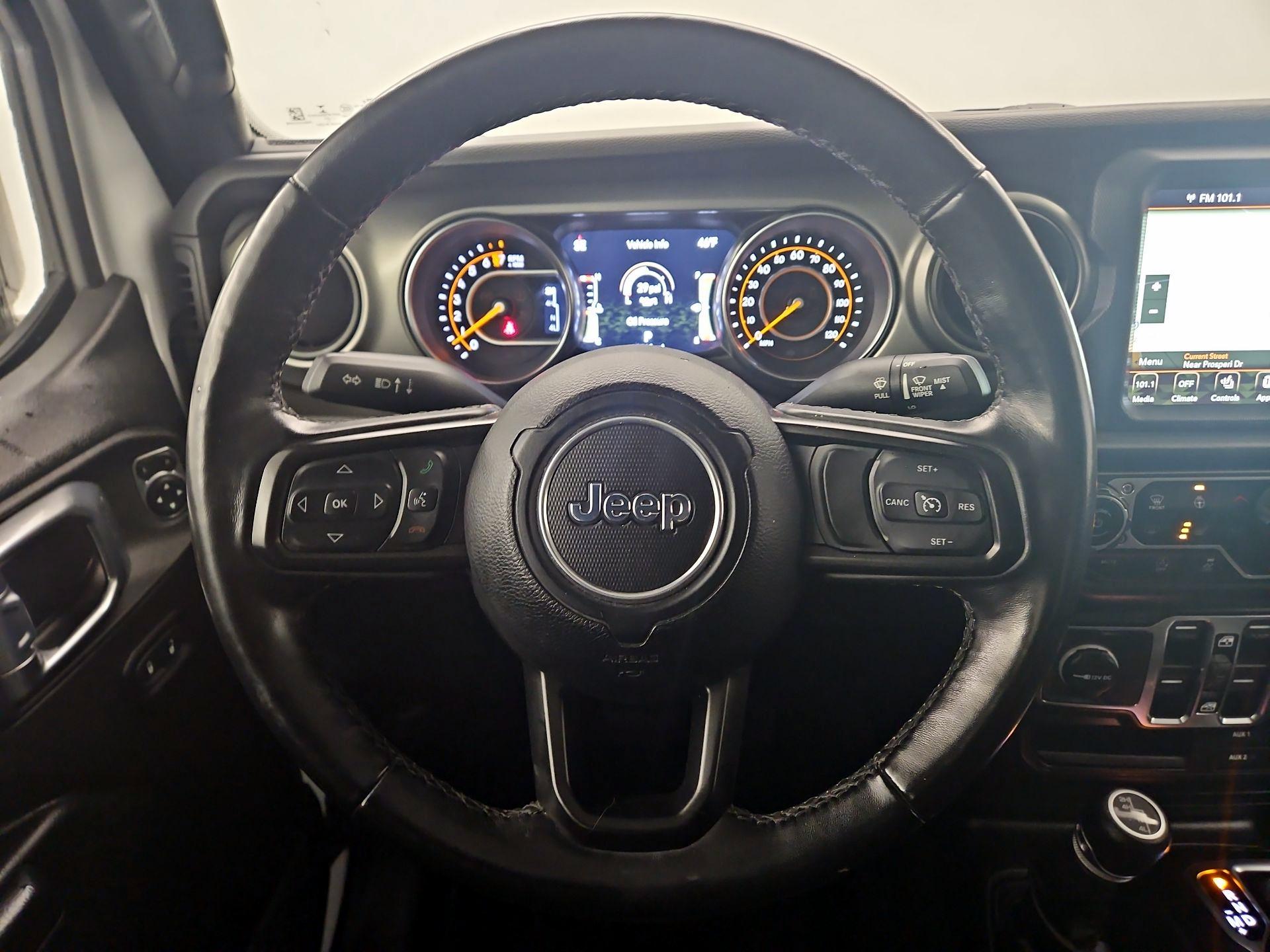 Thumbnail: 2021 Jeep Gladiator - 10