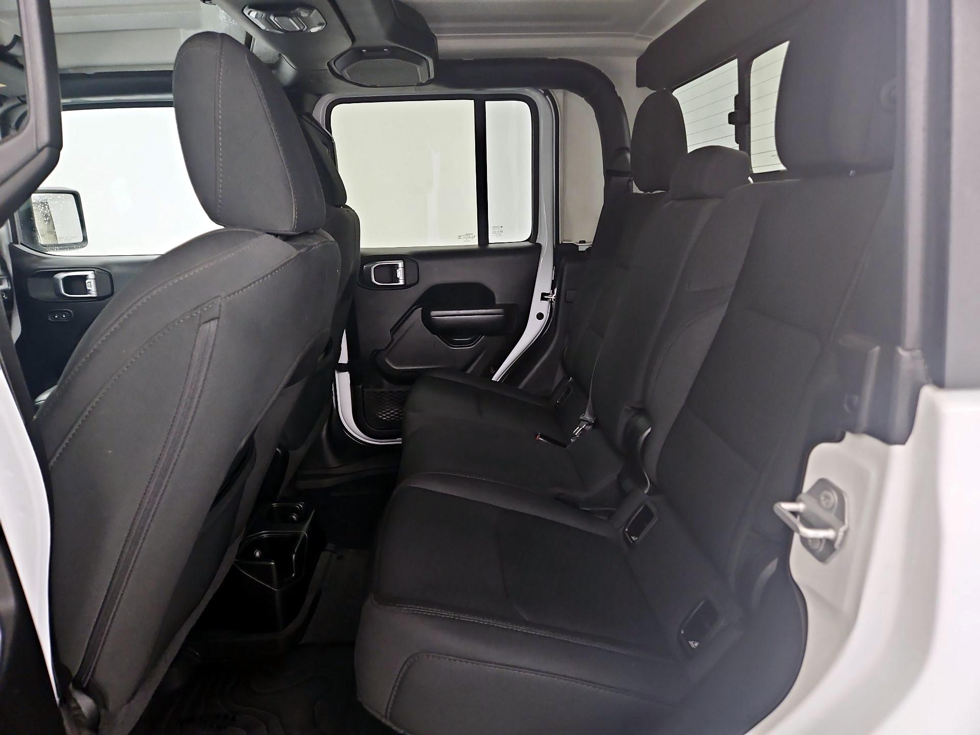 Thumbnail: 2021 Jeep Gladiator - 20