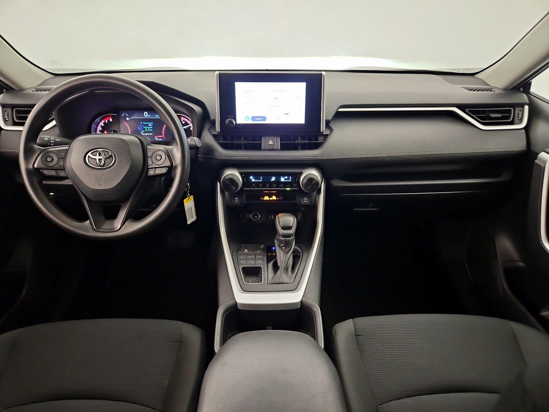 Thumbnail: 2024 Toyota RAV4 - 9