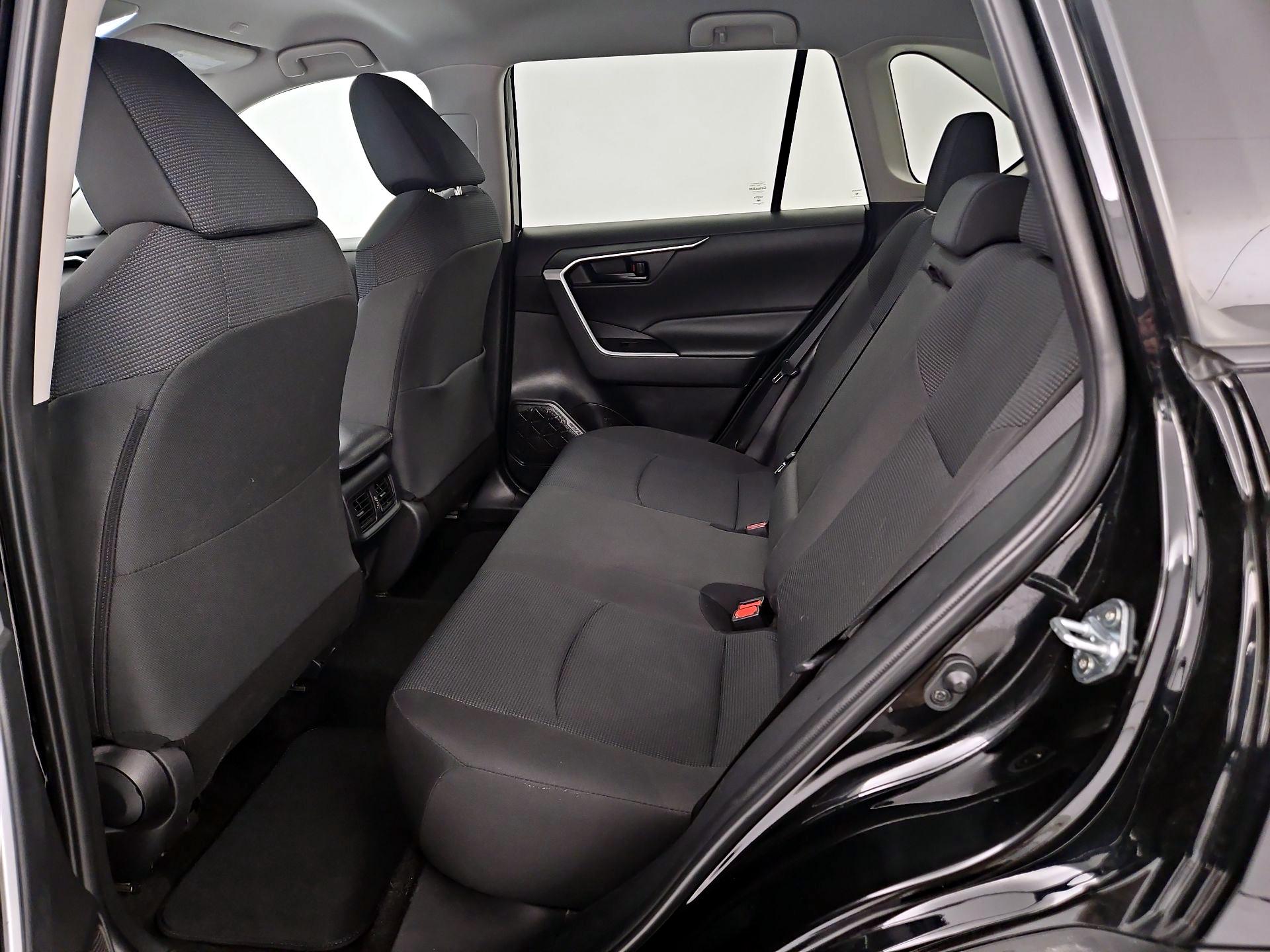 Thumbnail: 2024 Toyota RAV4 - 19