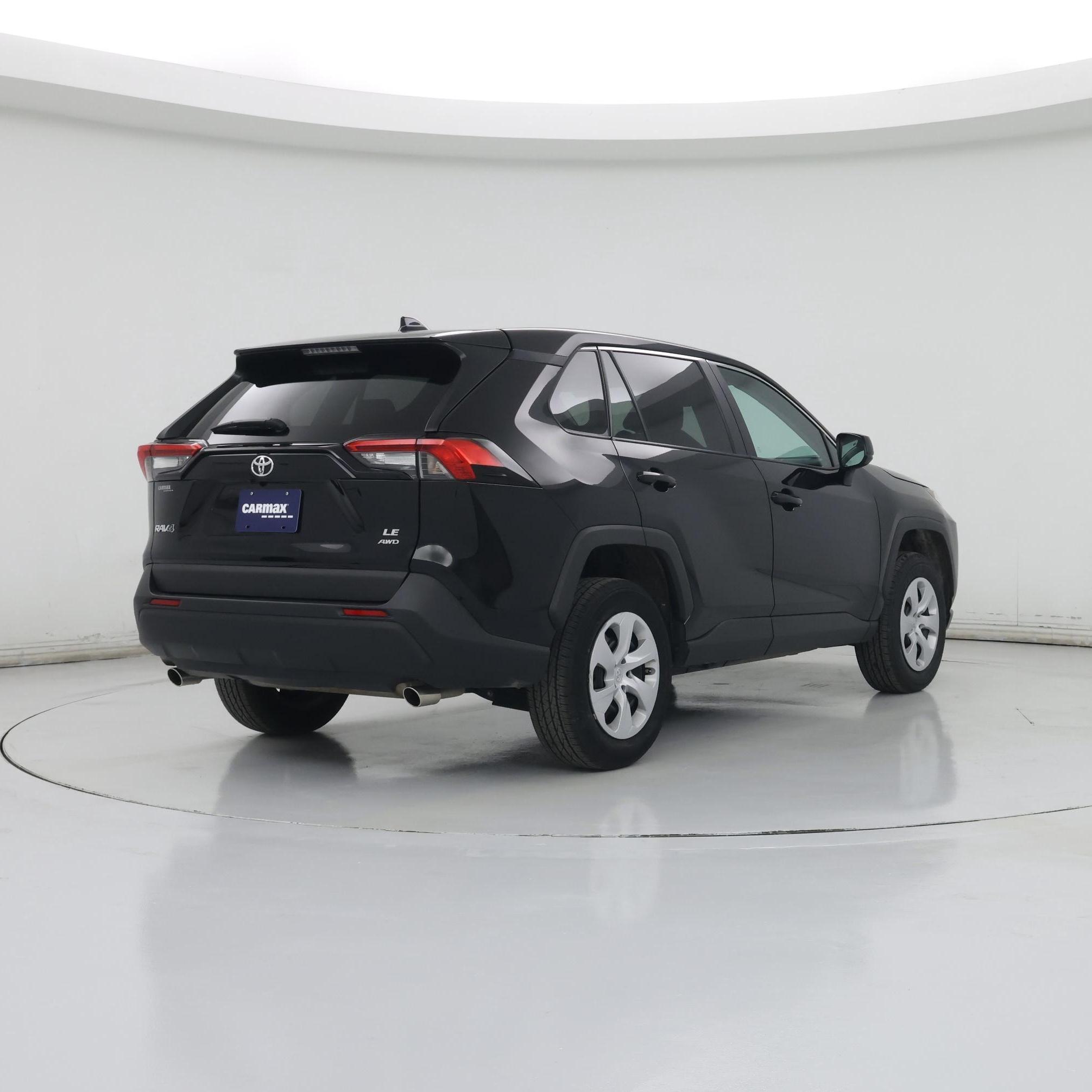 Thumbnail: 2024 Toyota RAV4 - 8