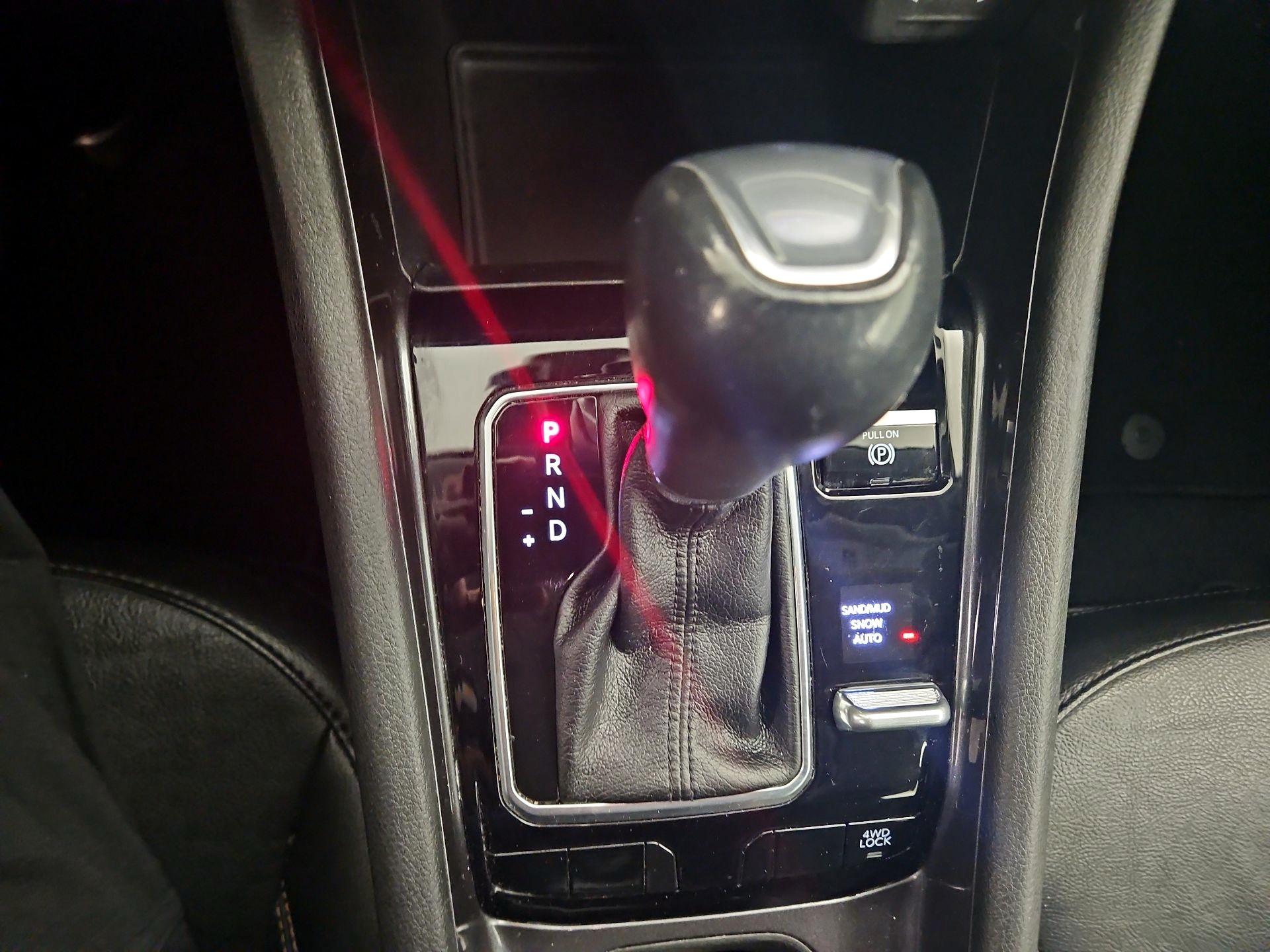 Thumbnail: 2022 Jeep Compass - 17