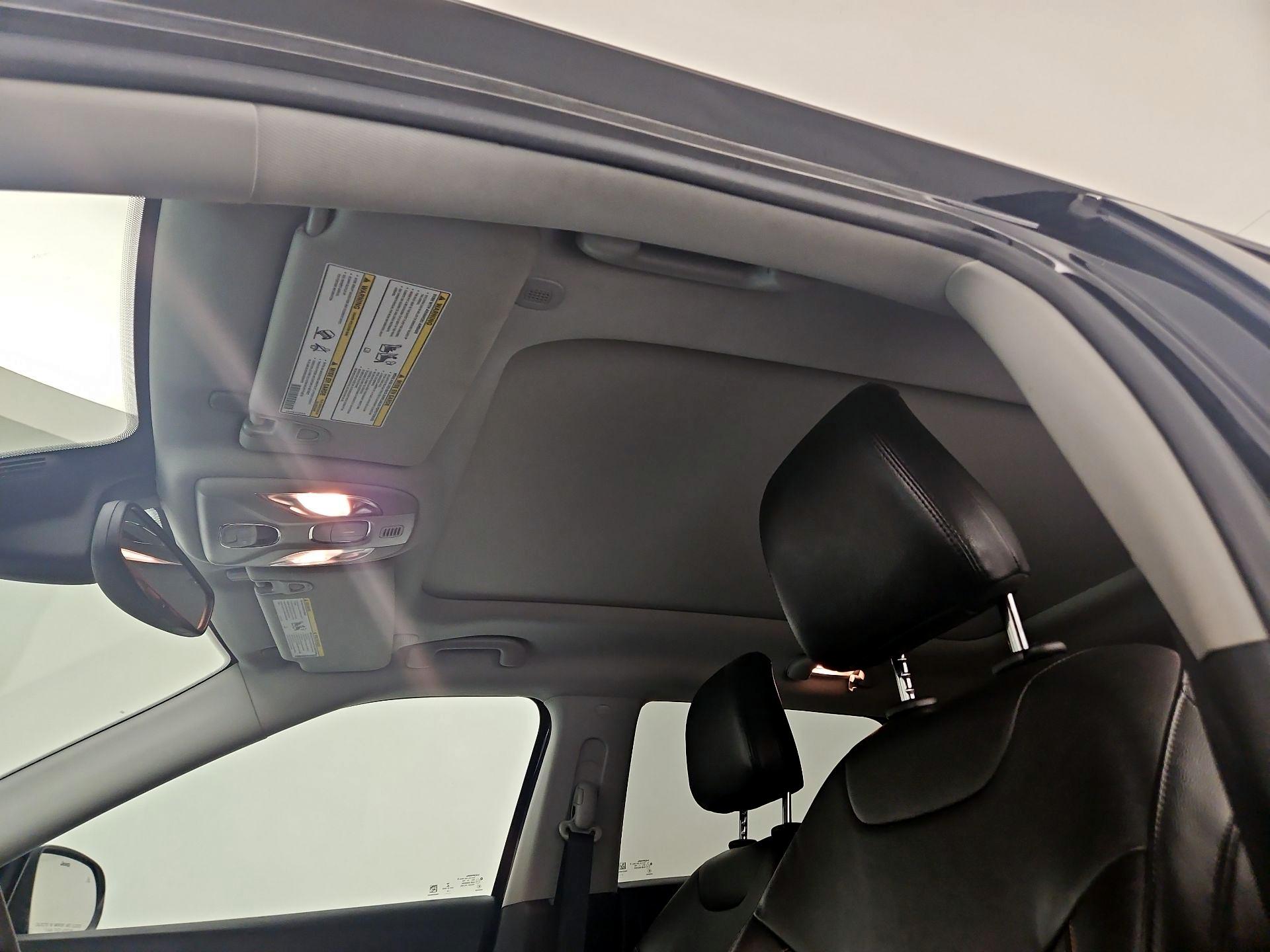 Thumbnail: 2022 Jeep Compass - 19