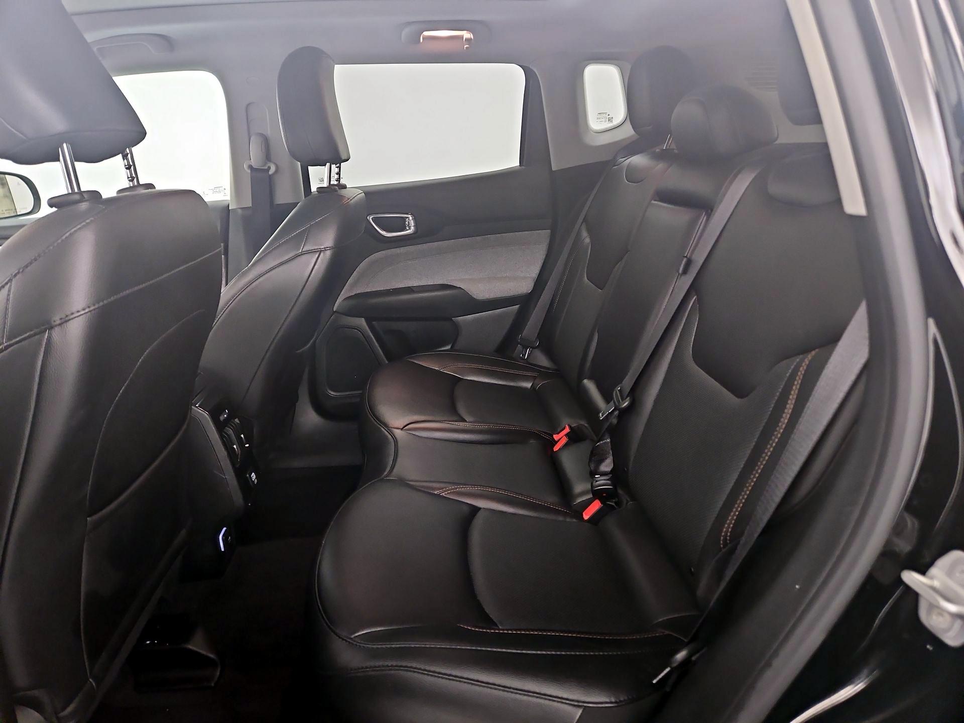 Thumbnail: 2022 Jeep Compass - 20