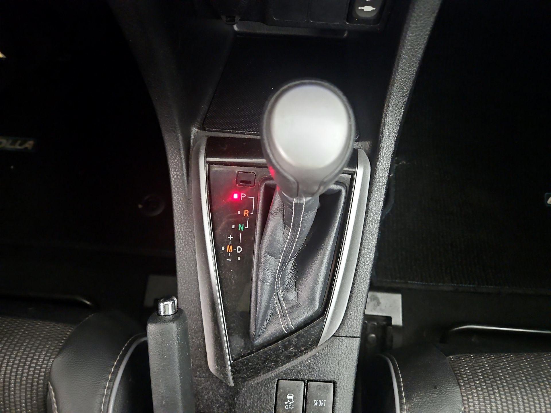 Thumbnail: 2016 Toyota Corolla - 17