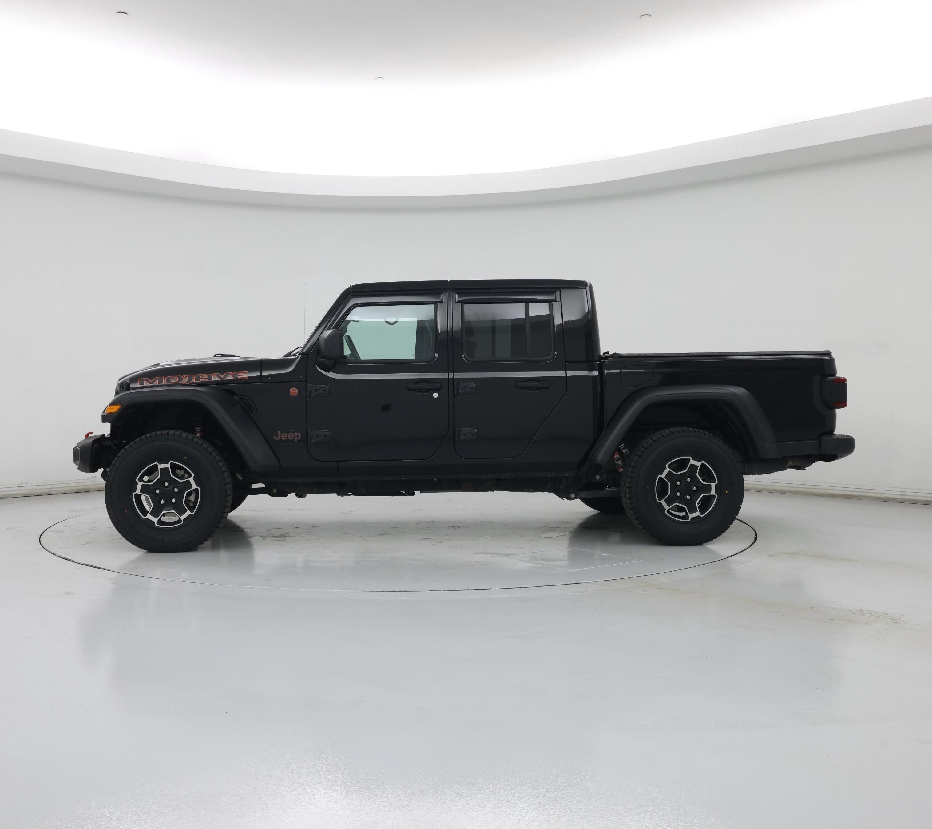 Thumbnail: 2021 Jeep Gladiator - 3