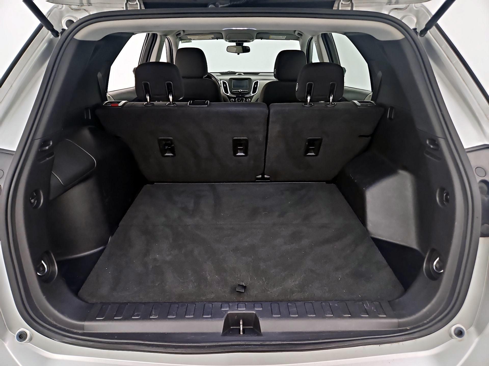 Thumbnail: 2018 Chevrolet Equinox - 20