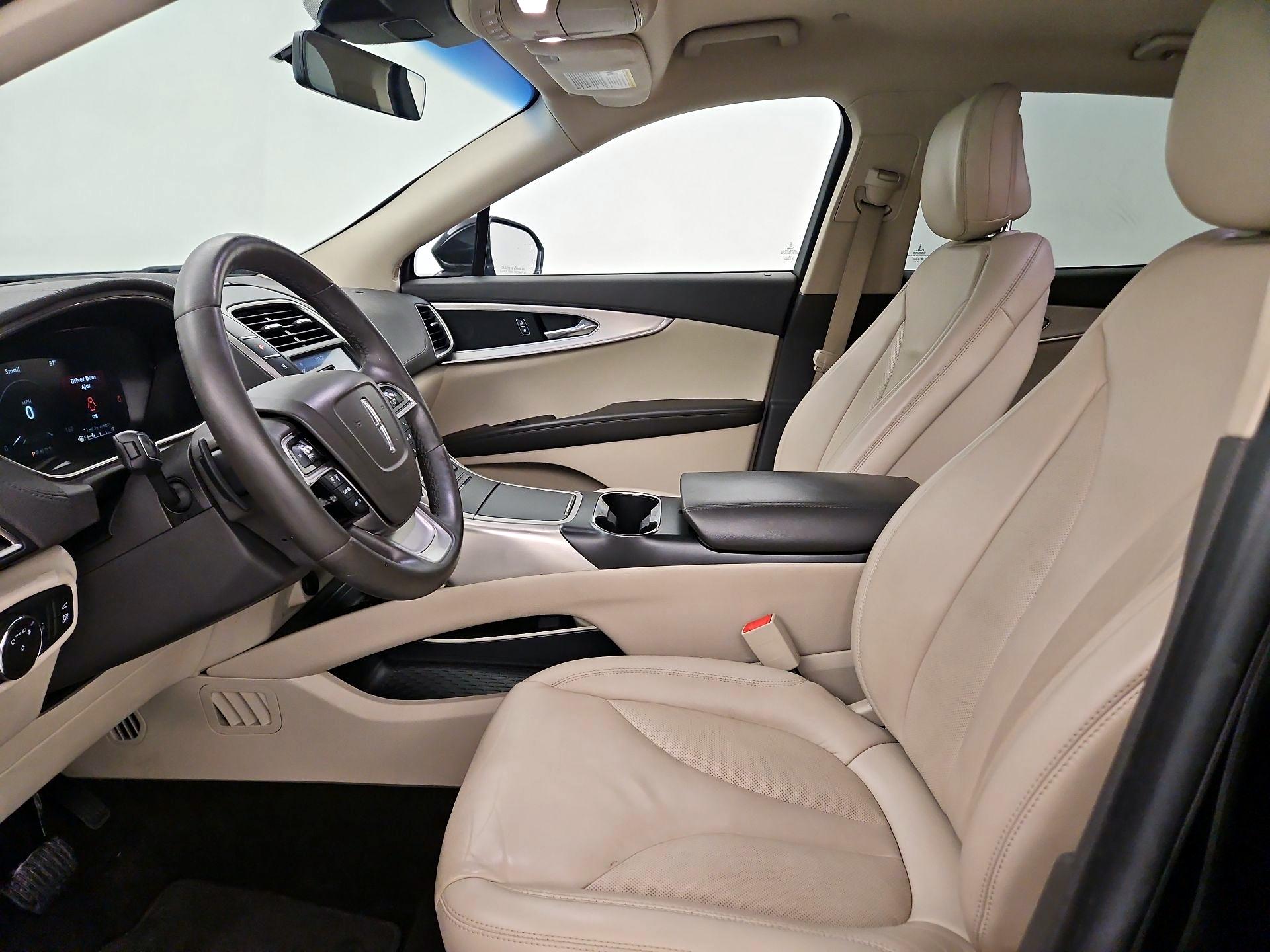 Thumbnail: 2020 Lincoln Nautilus - 11