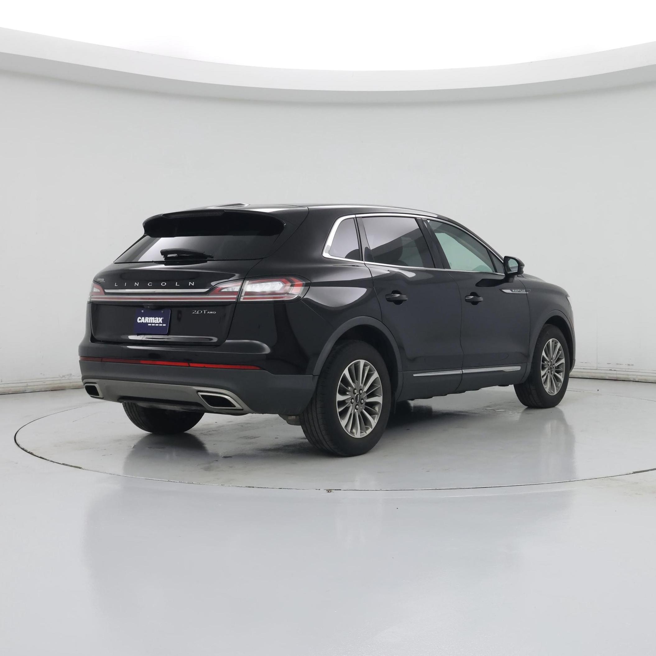 Thumbnail: 2020 Lincoln Nautilus - 8