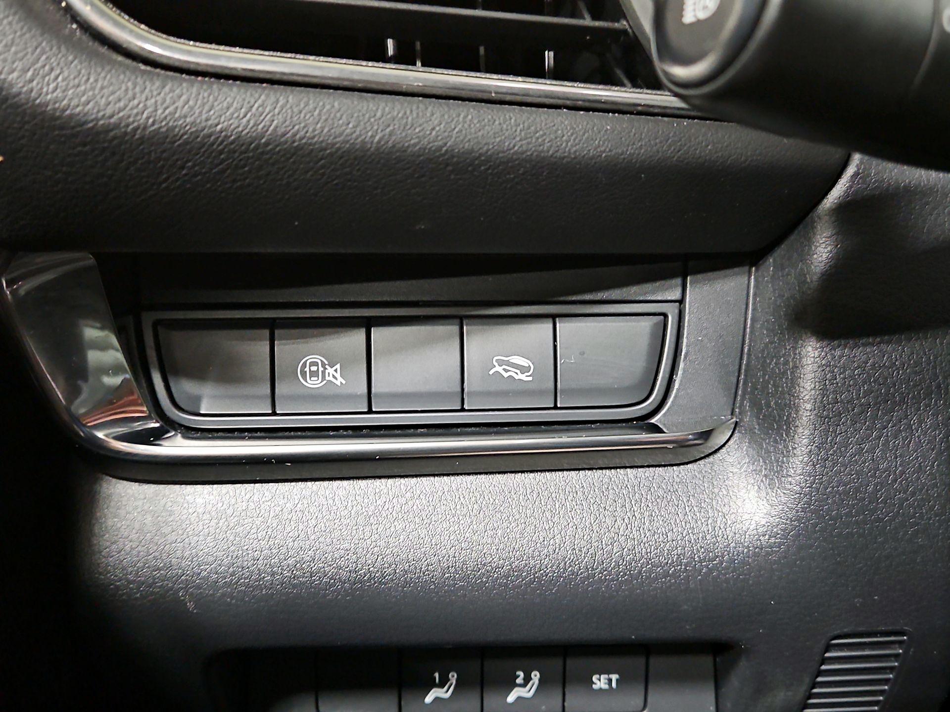 Thumbnail: 2025 Mazda CX-30 - 13