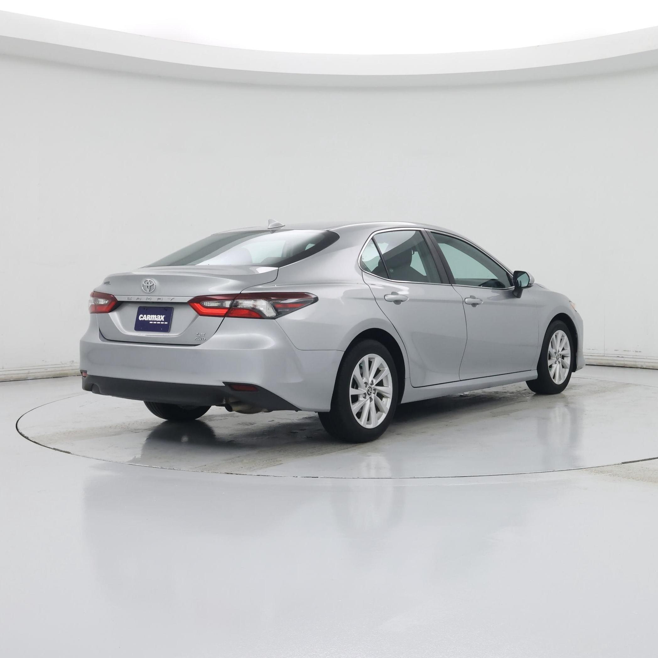 Thumbnail: 2022 Toyota Camry - 8