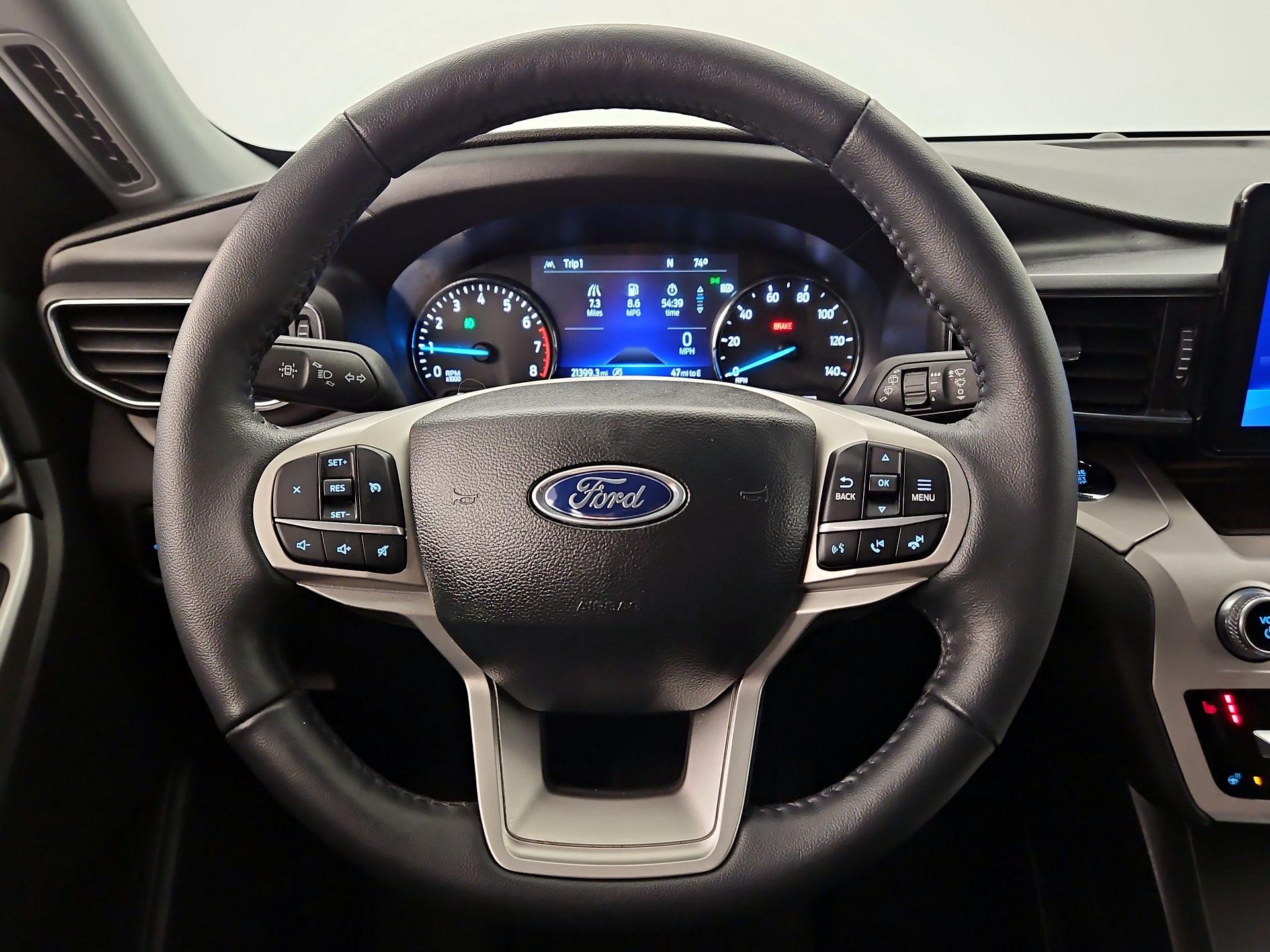 Thumbnail: 2023 Ford Explorer - 10