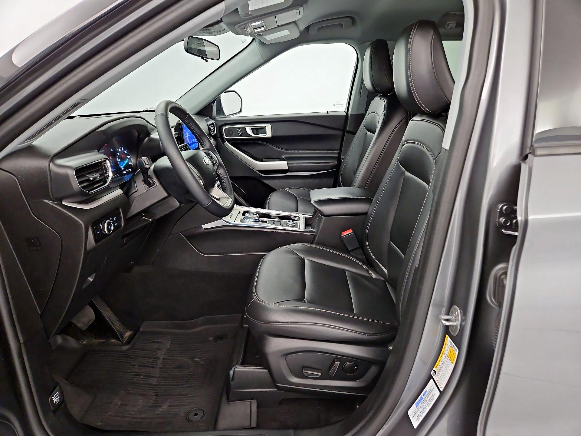 Thumbnail: 2023 Ford Explorer - 11