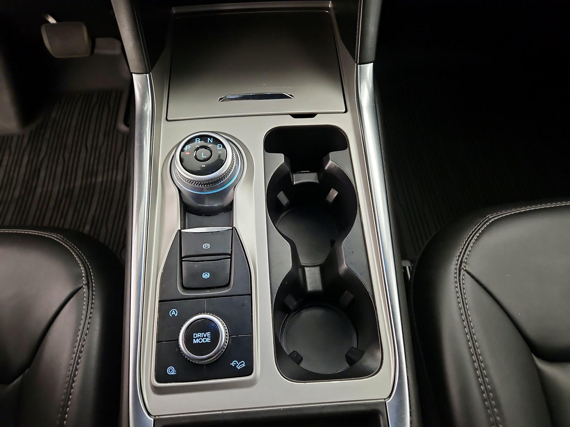 Thumbnail: 2023 Ford Explorer - 17