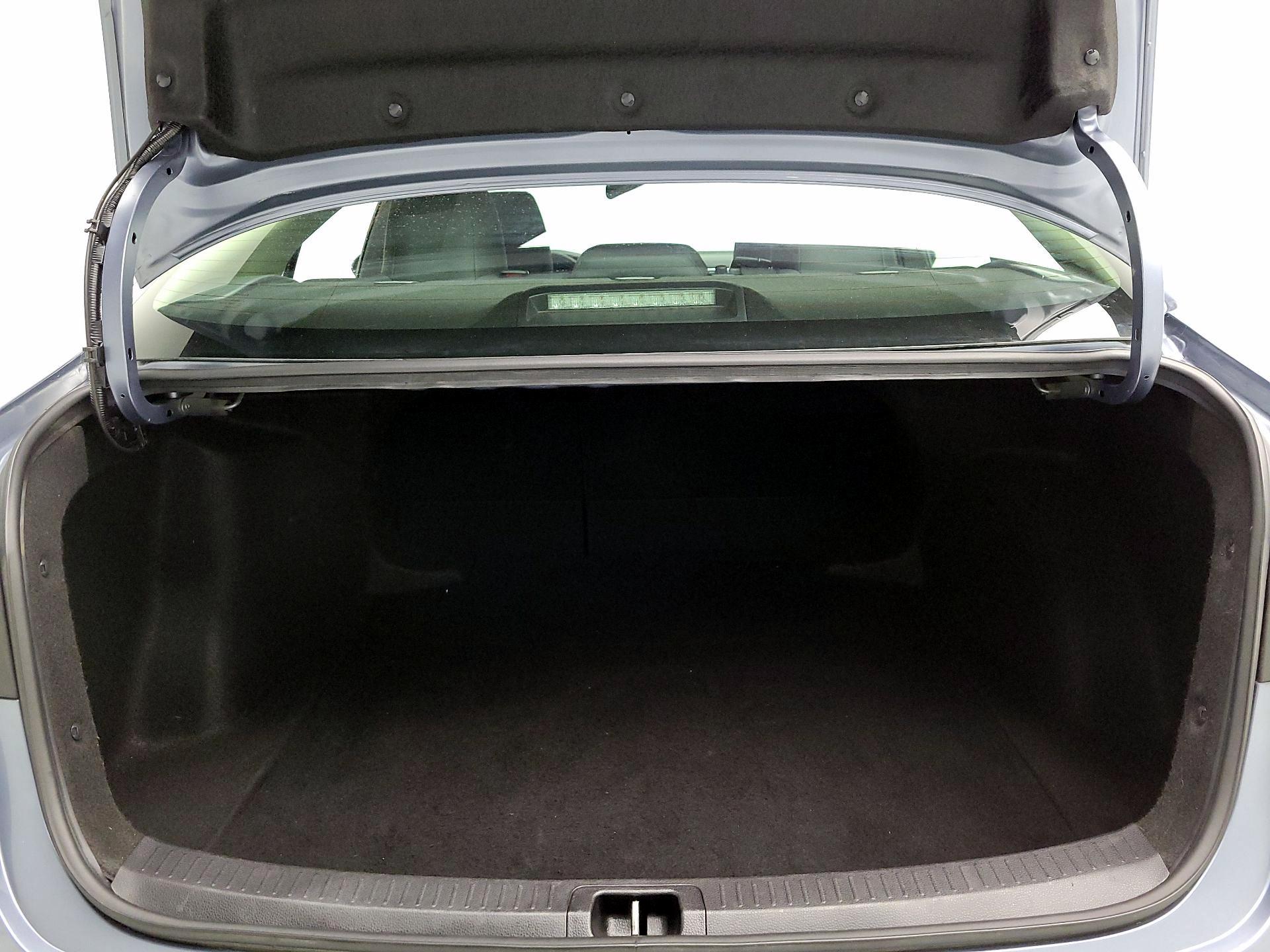 Thumbnail: 2024 Toyota Corolla - 18