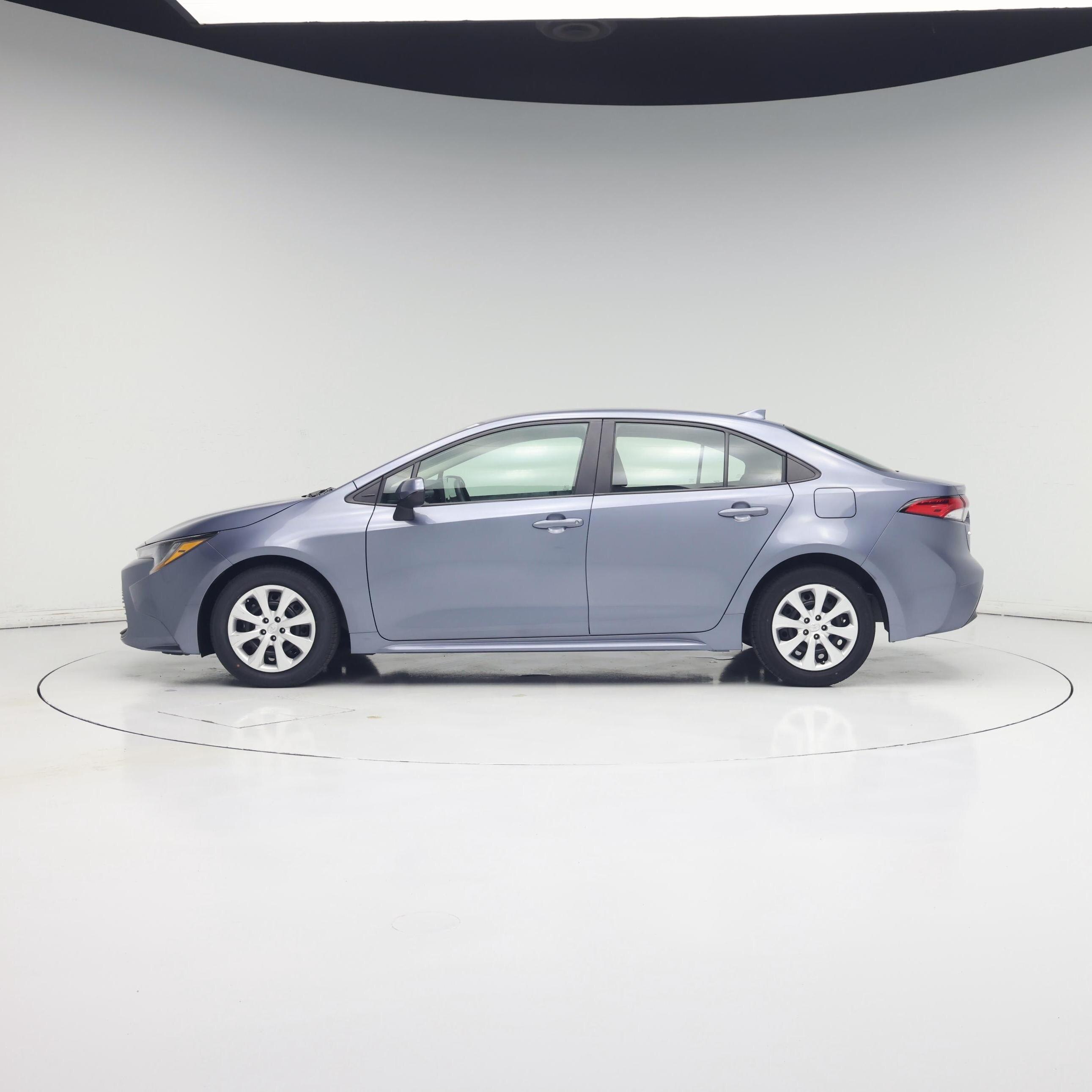 Thumbnail: 2024 Toyota Corolla - 3