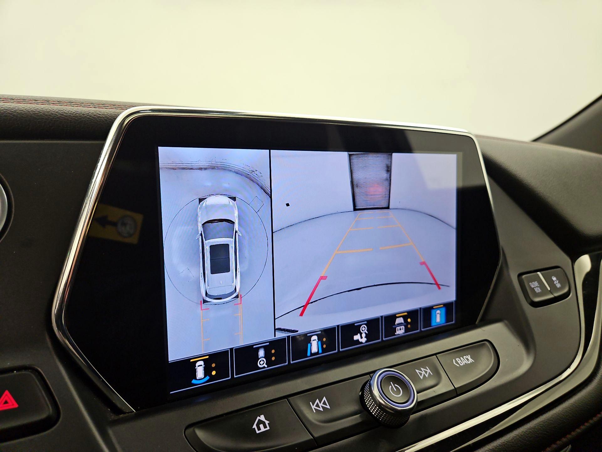 Thumbnail: 2021 Chevrolet Blazer - 15