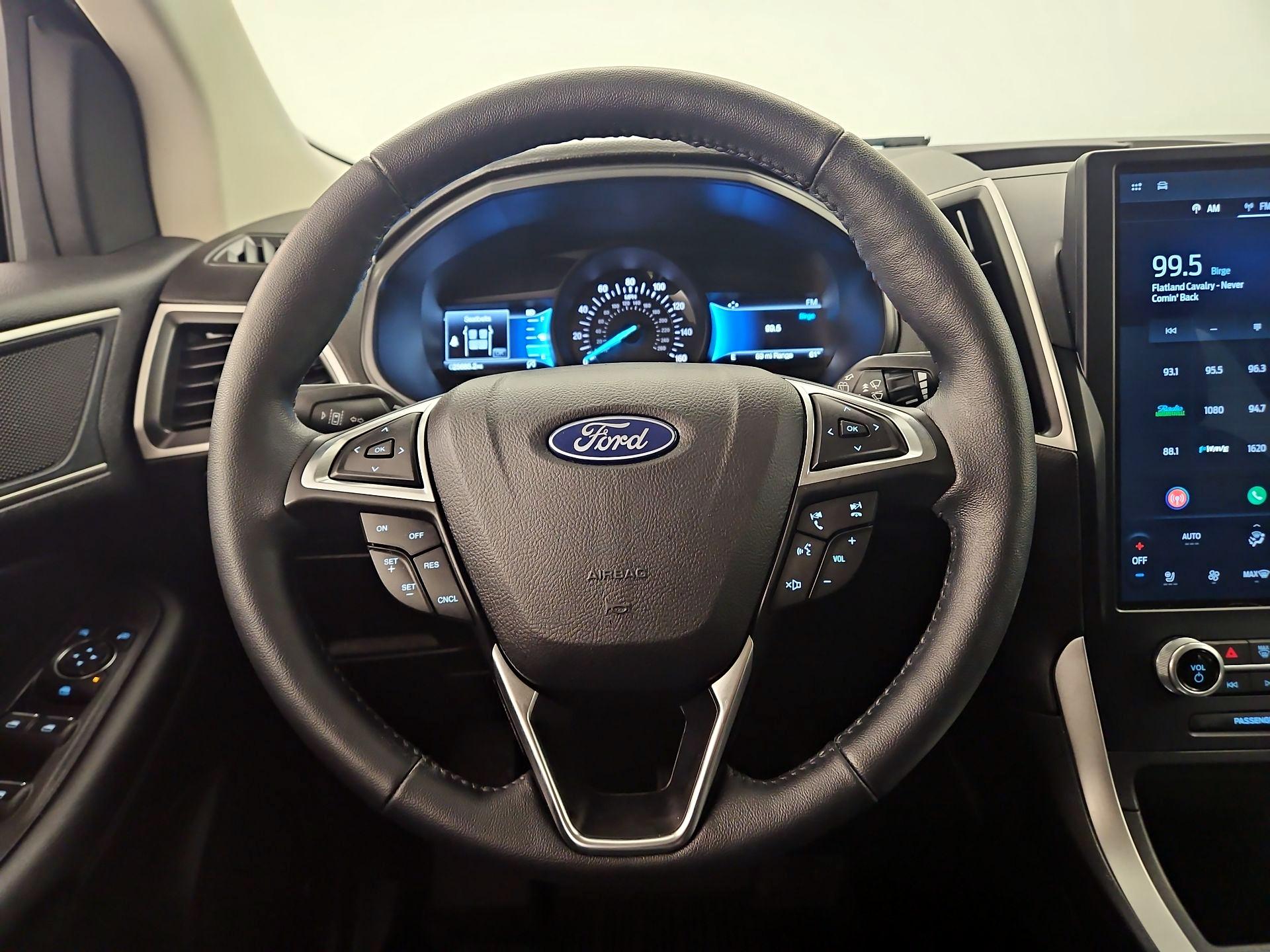 Thumbnail: 2022 Ford Edge - 10