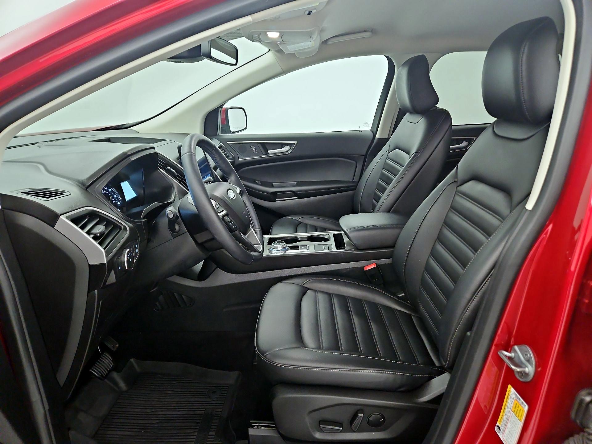 Thumbnail: 2022 Ford Edge - 11