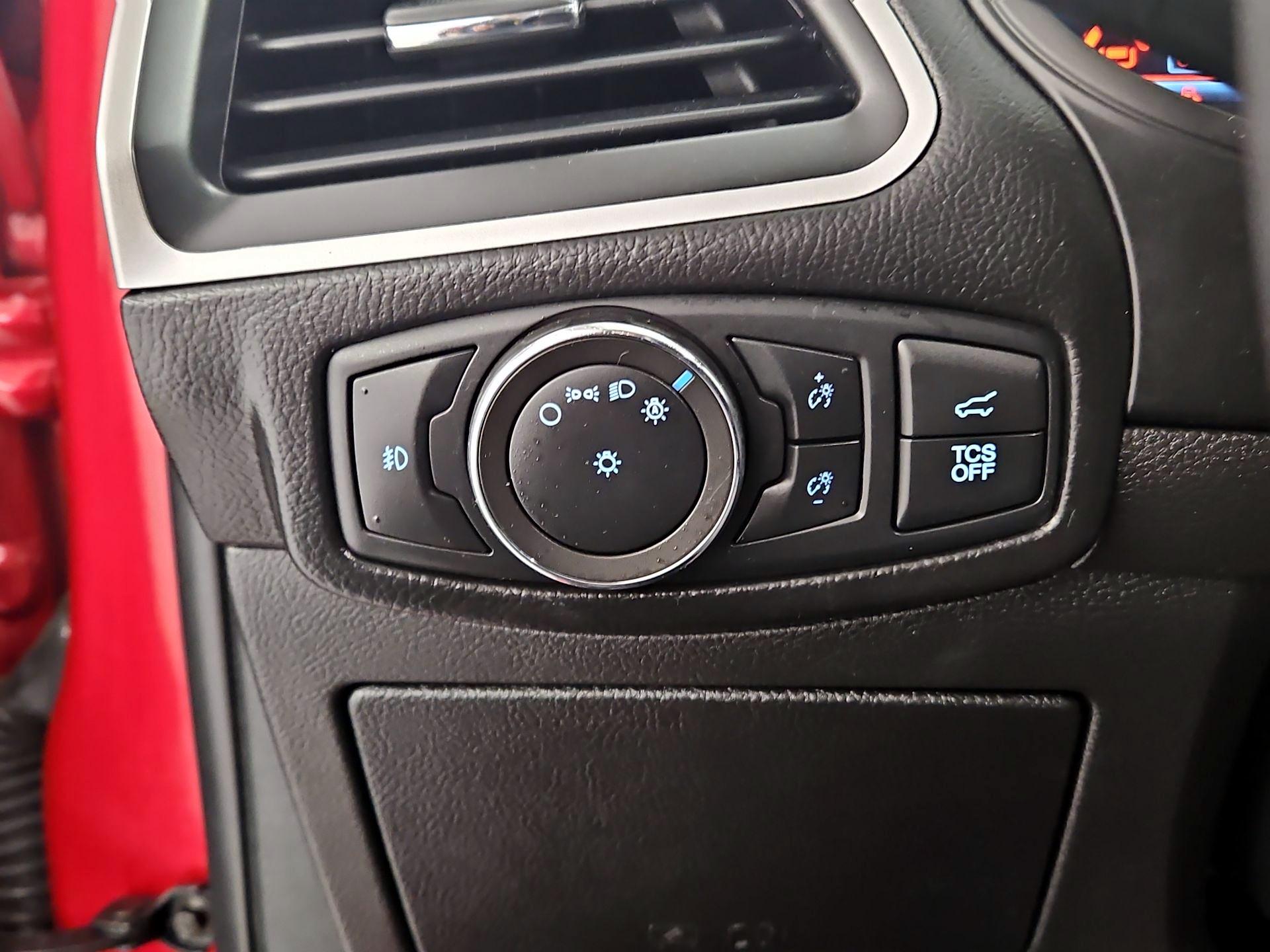 Thumbnail: 2022 Ford Edge - 13