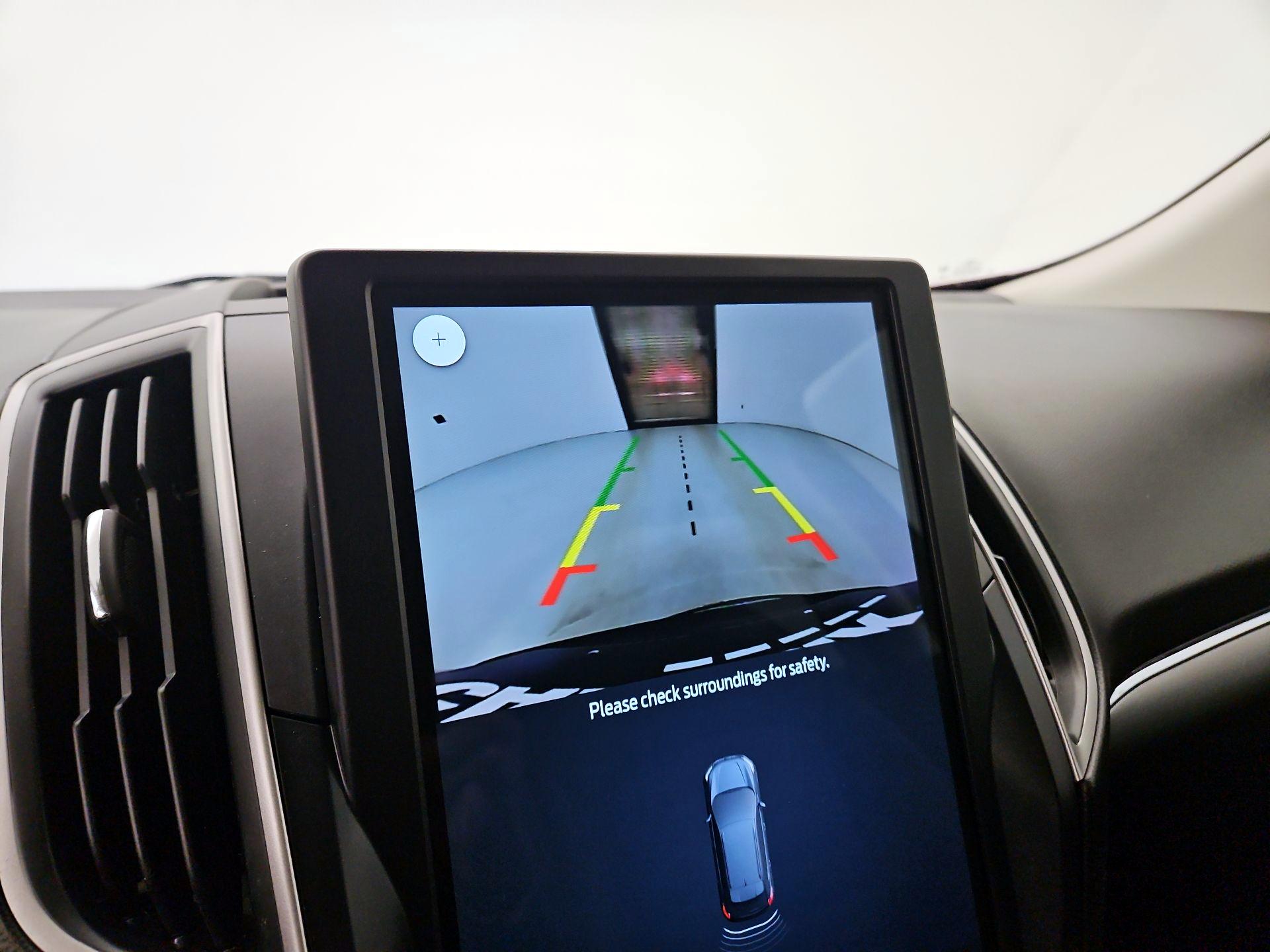 Thumbnail: 2022 Ford Edge - 14