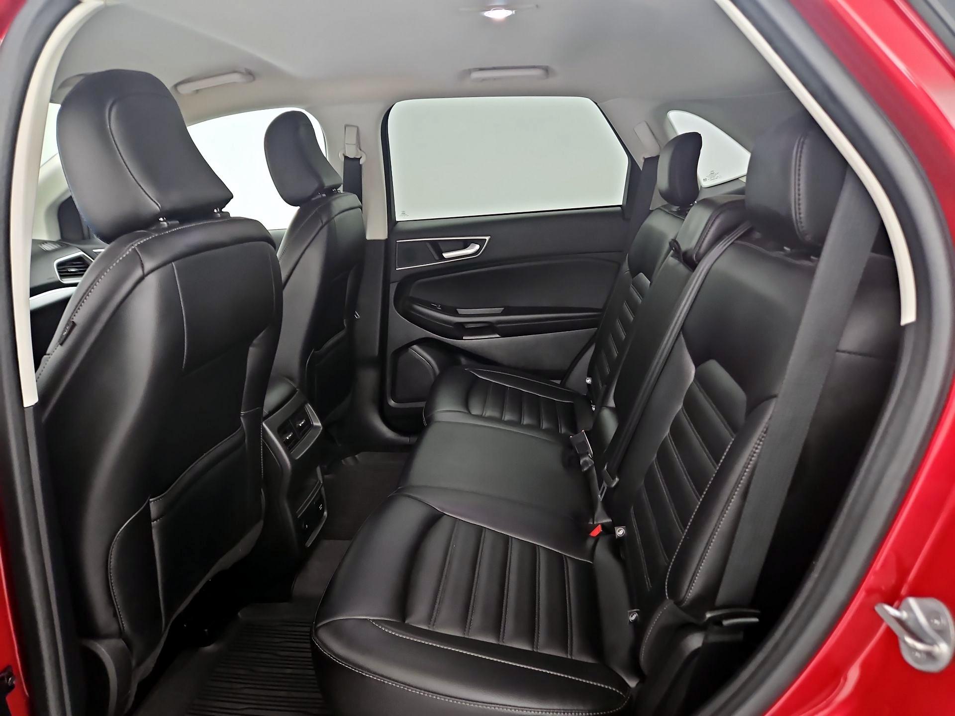 Thumbnail: 2022 Ford Edge - 19