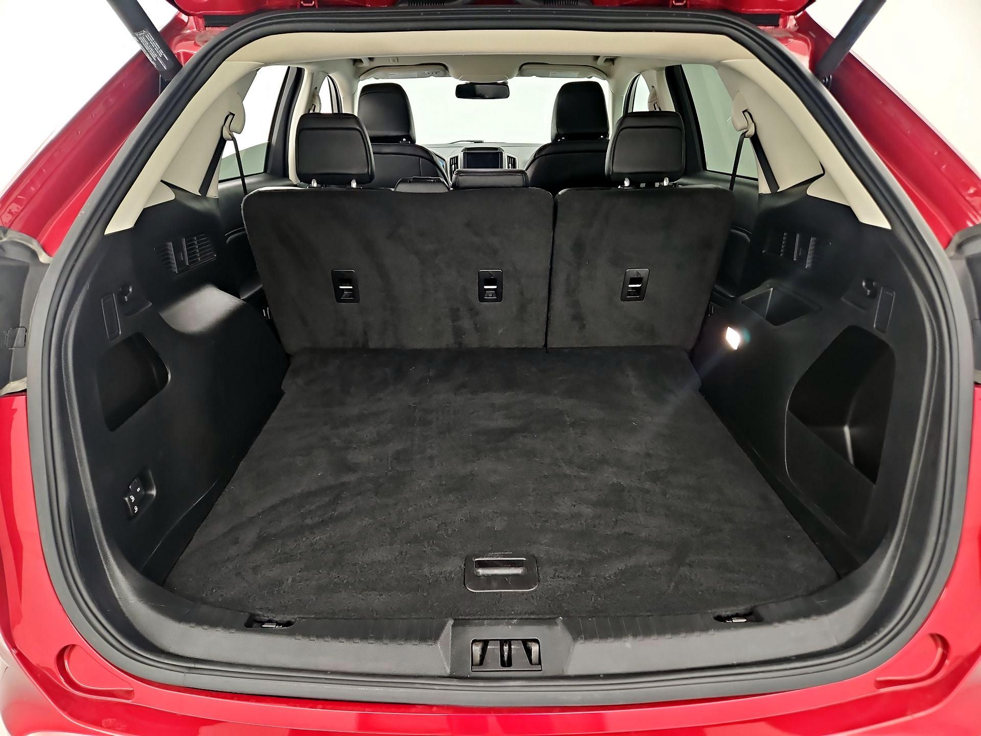 Thumbnail: 2022 Ford Edge - 20