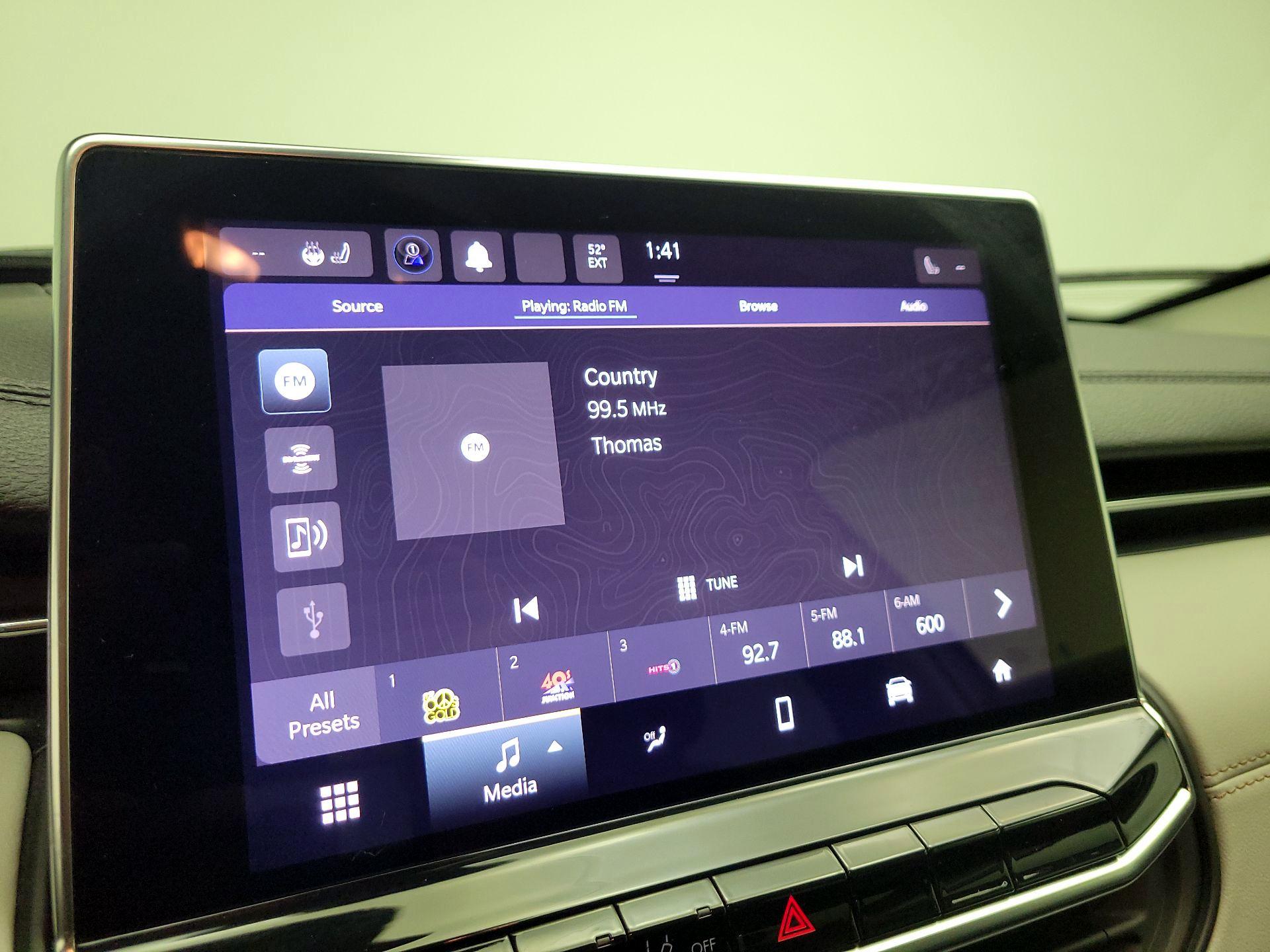 Thumbnail: 2022 Jeep Compass - 13