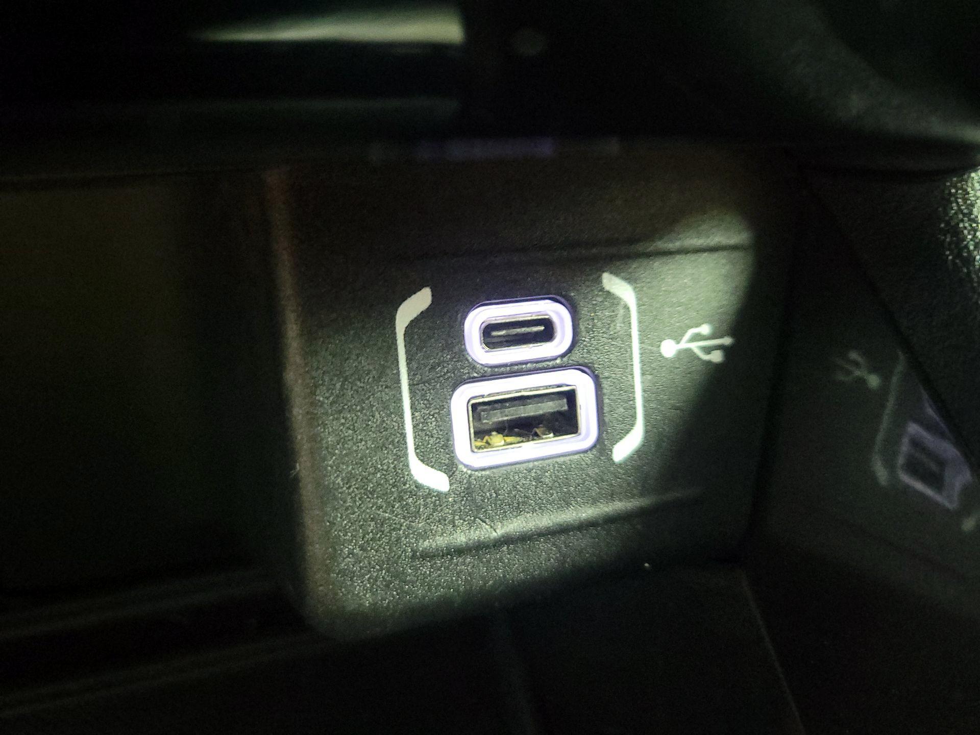 Thumbnail: 2022 Jeep Compass - 18