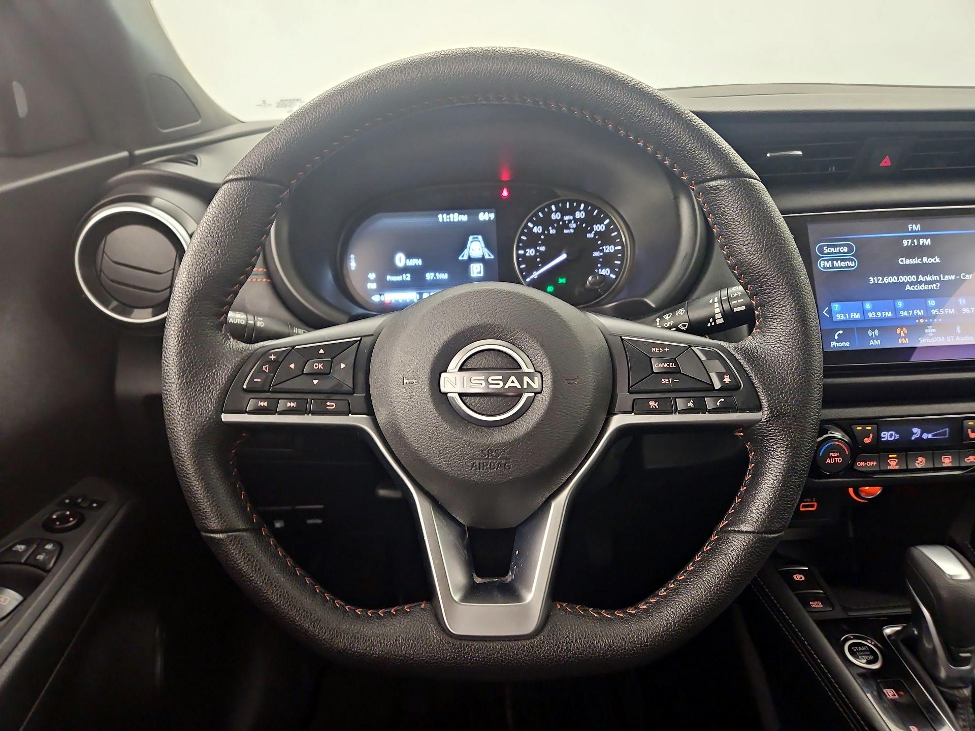 Thumbnail: 2023 Nissan Kicks - 10