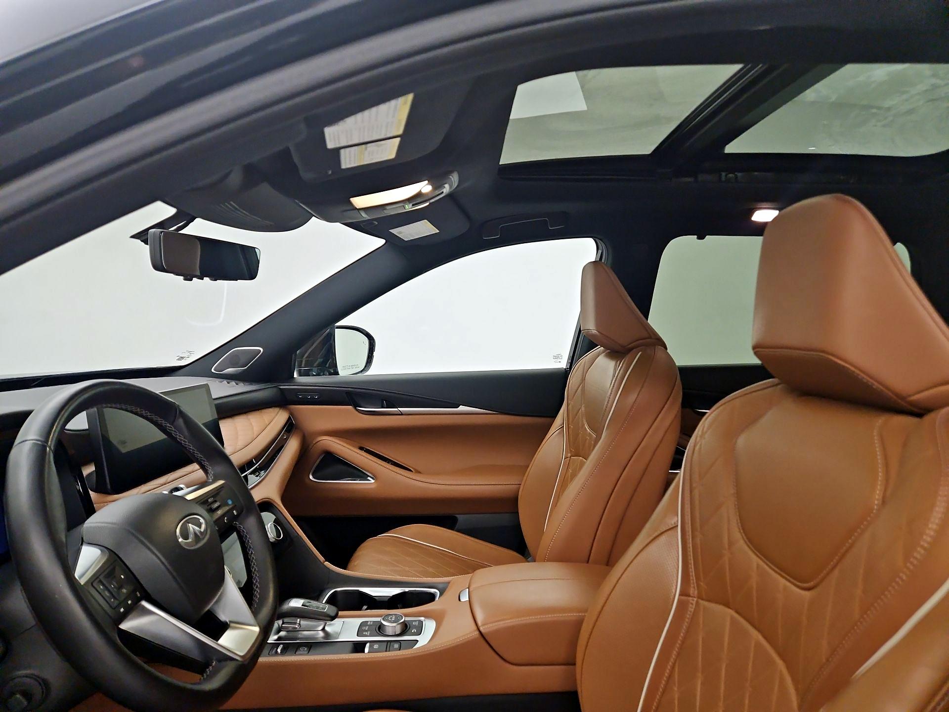 Thumbnail: 2023 INFINITI QX60 - 20