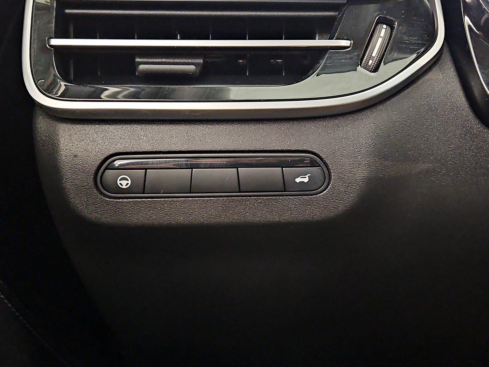 Thumbnail: 2023 INFINITI QX60 - 13