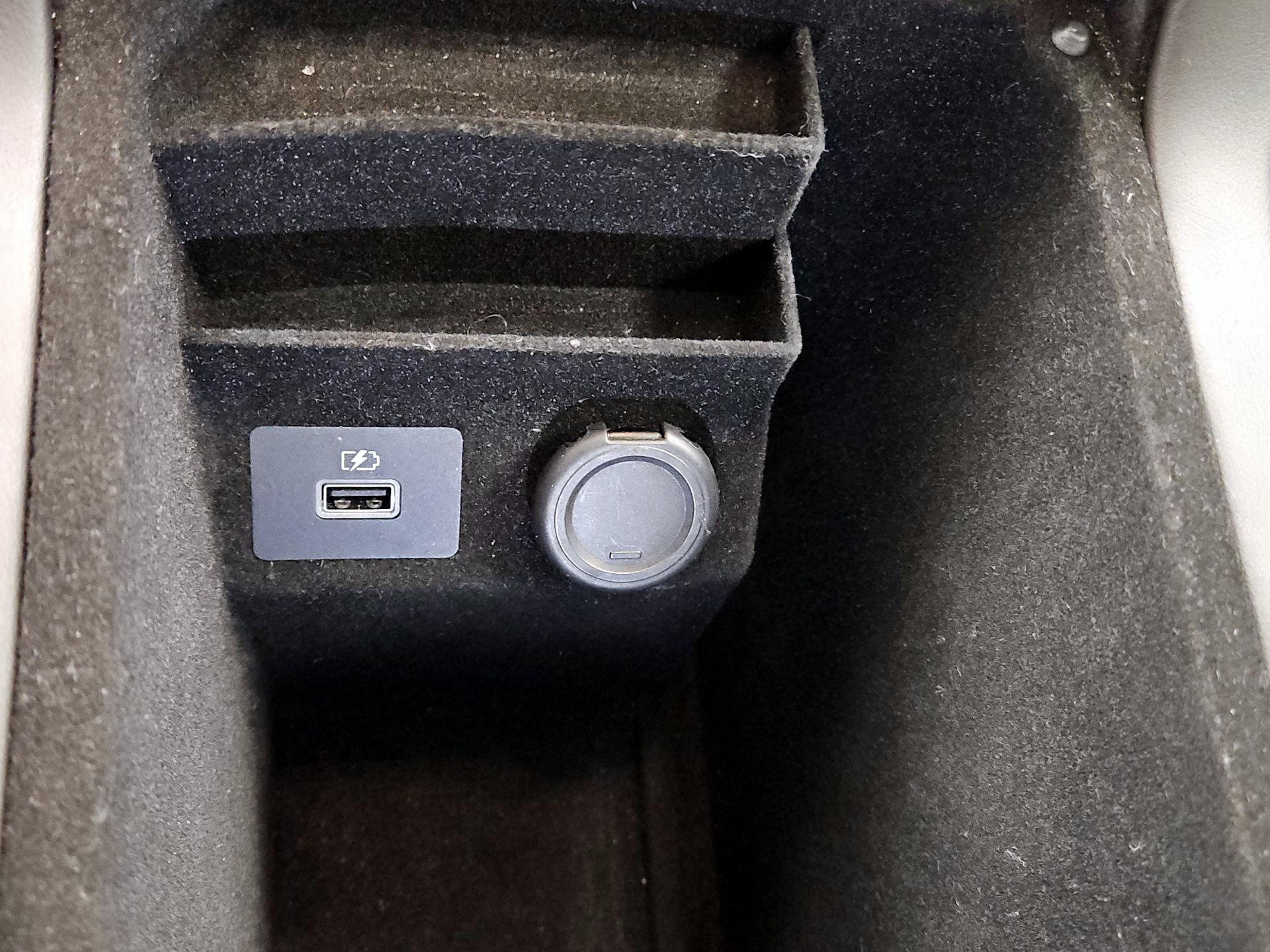 Thumbnail: 2023 INFINITI QX60 - 19