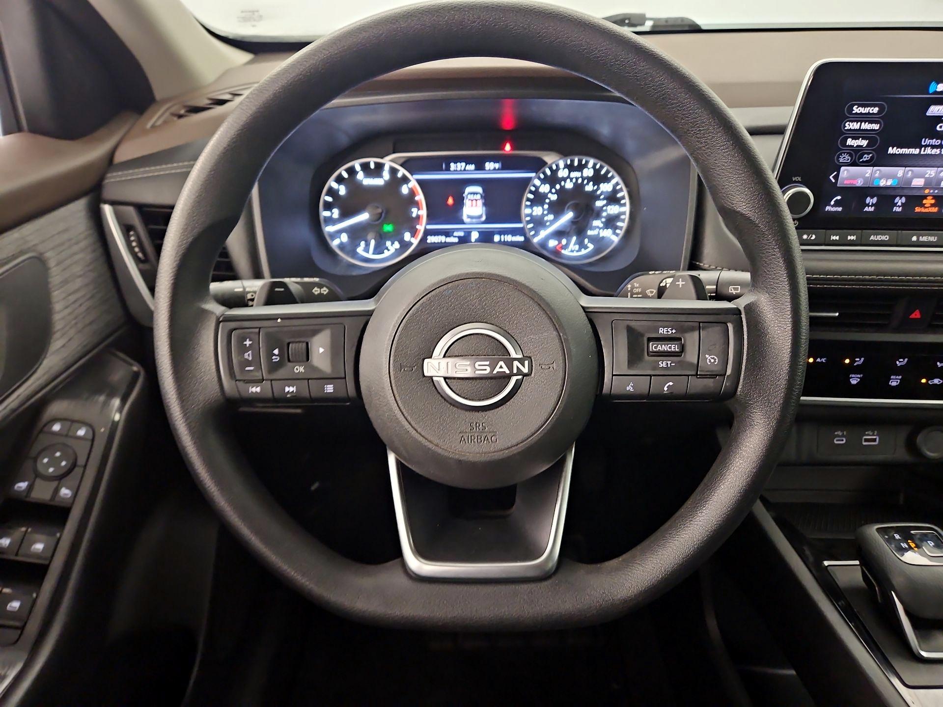 Thumbnail: 2023 Nissan Rogue - 10