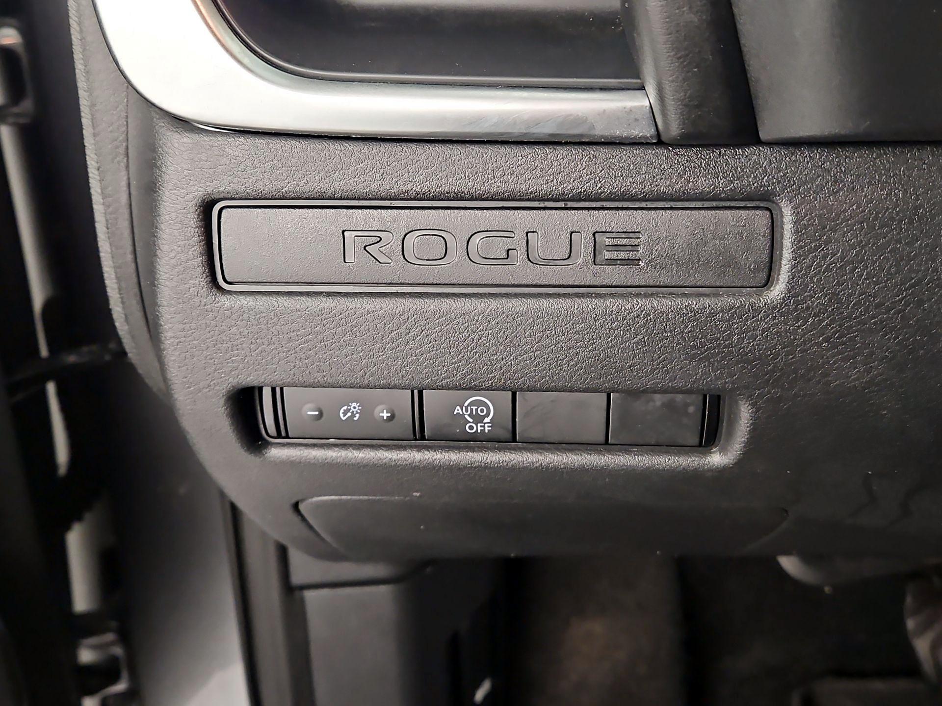 Thumbnail: 2023 Nissan Rogue - 13