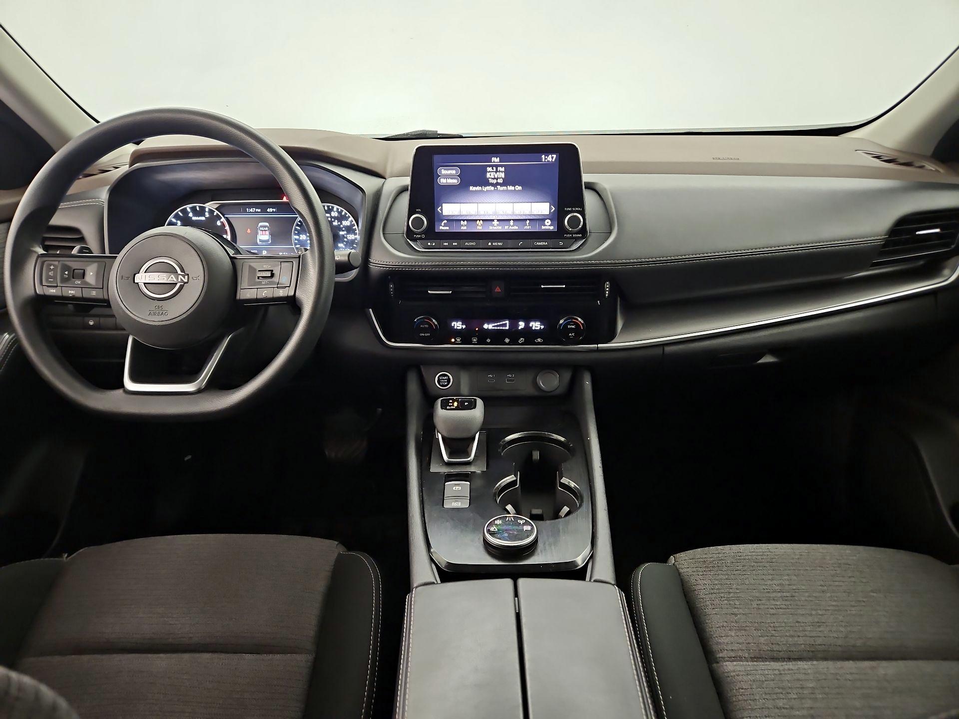 Thumbnail: 2023 Nissan Rogue - 9