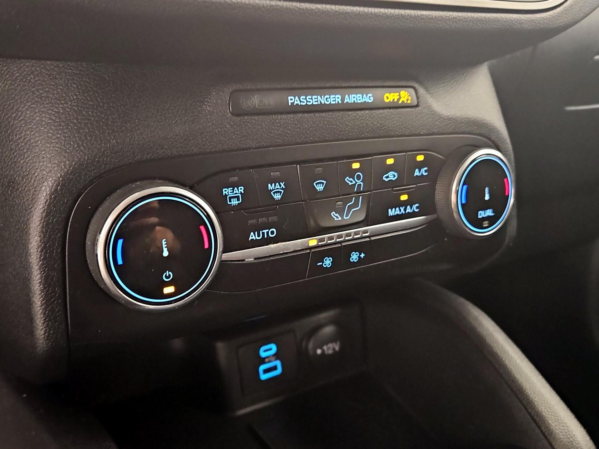 Thumbnail: 2023 Ford Escape - 16