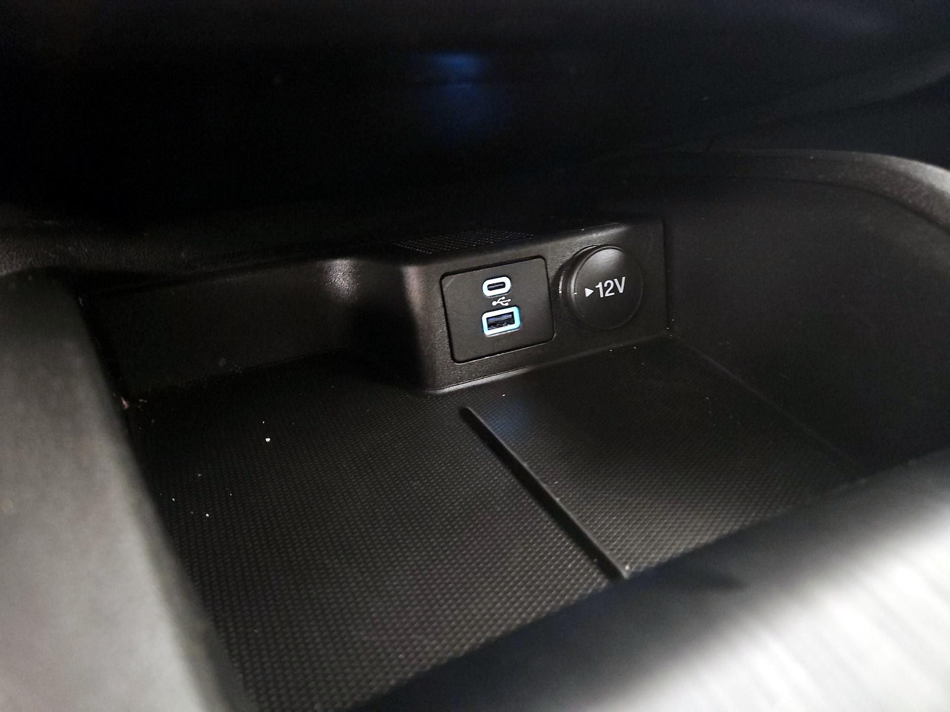 Thumbnail: 2023 Ford Escape - 18