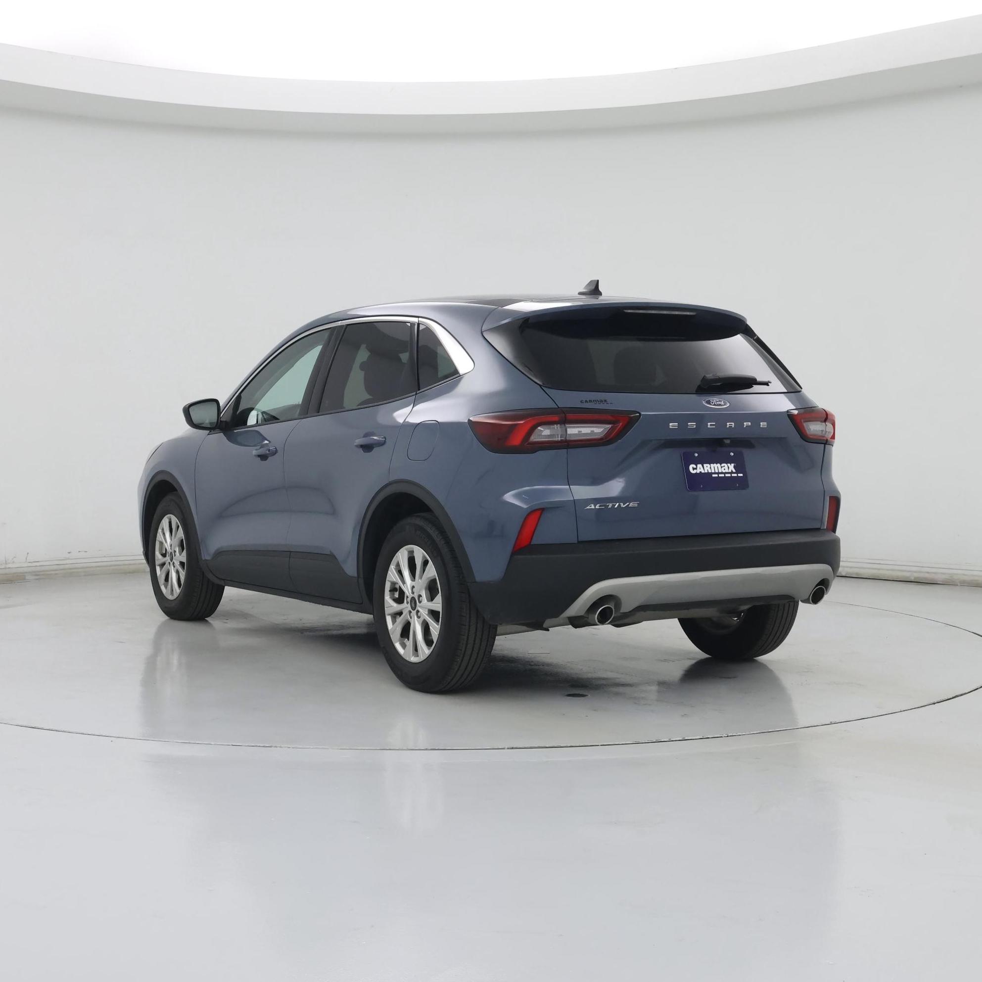 Thumbnail: 2023 Ford Escape - 2