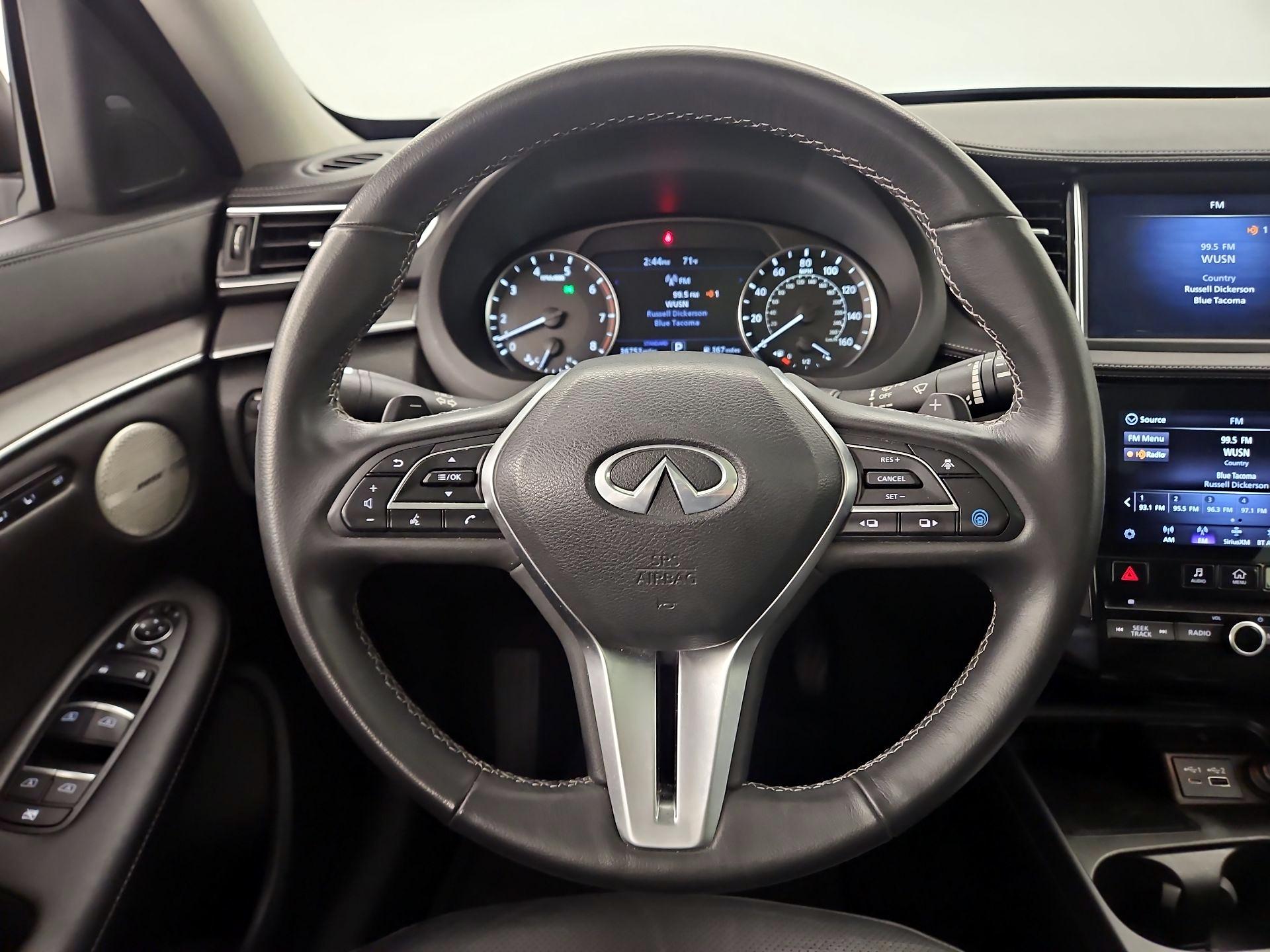 Thumbnail: 2023 INFINITI QX50 - 10