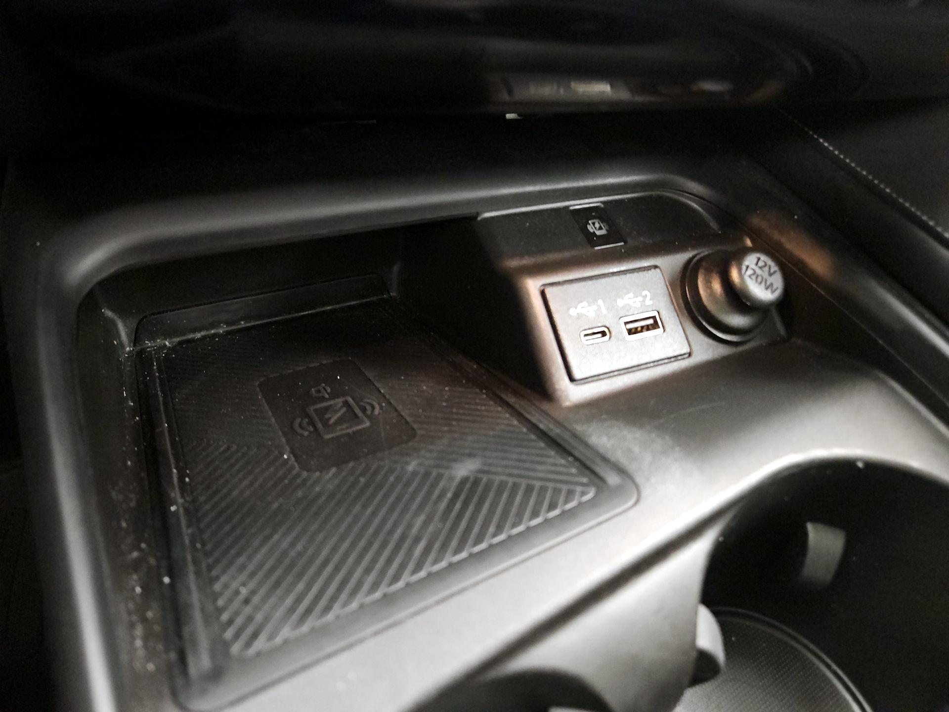 Thumbnail: 2023 INFINITI QX50 - 18