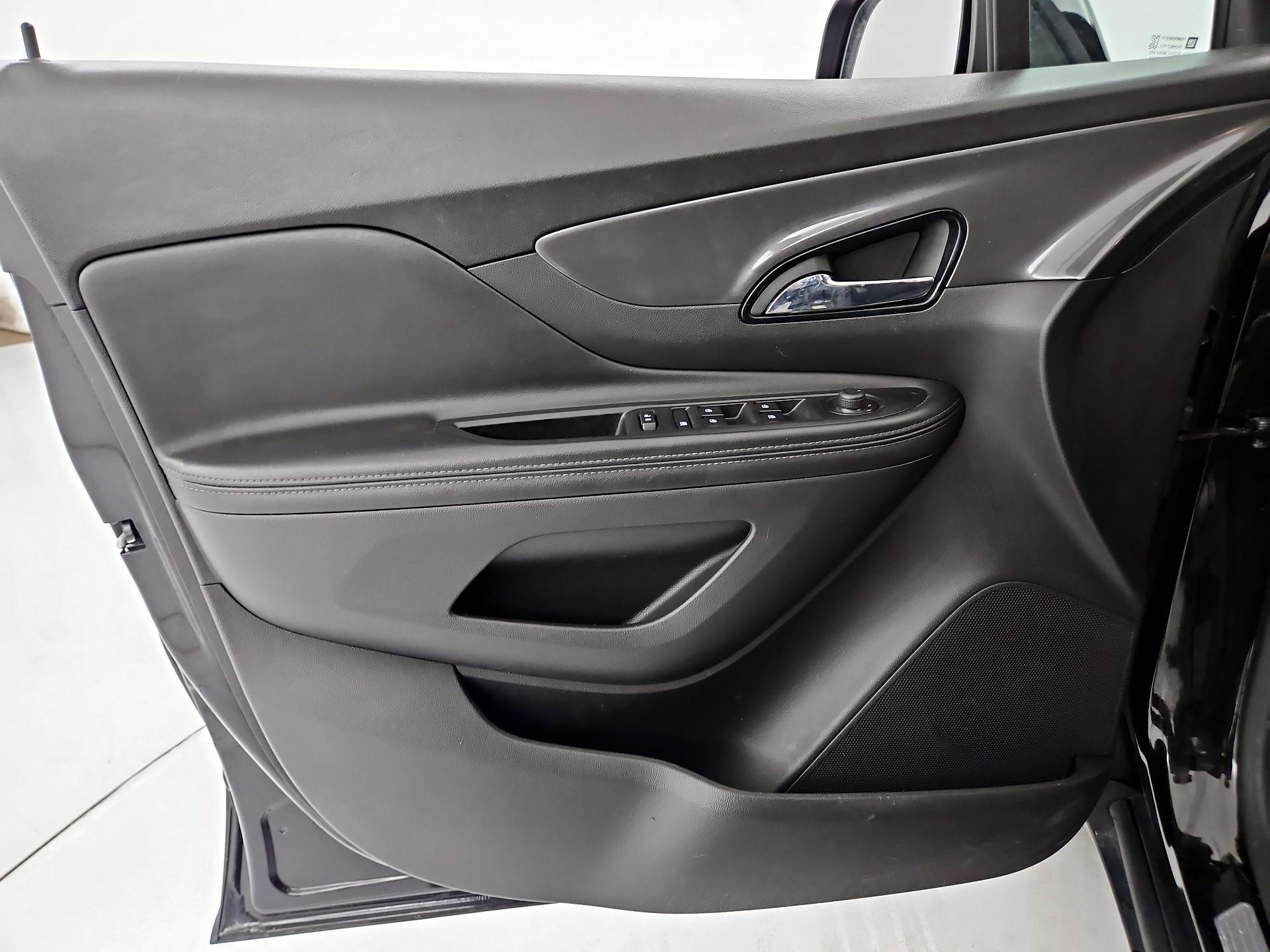 Thumbnail: 2021 Buick Encore - 12