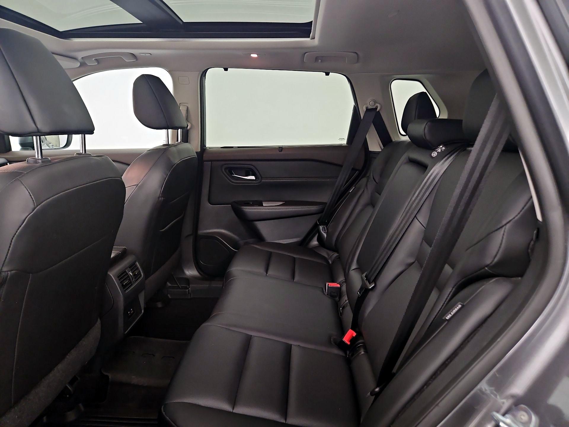 Thumbnail: 2023 Nissan Rogue - 20