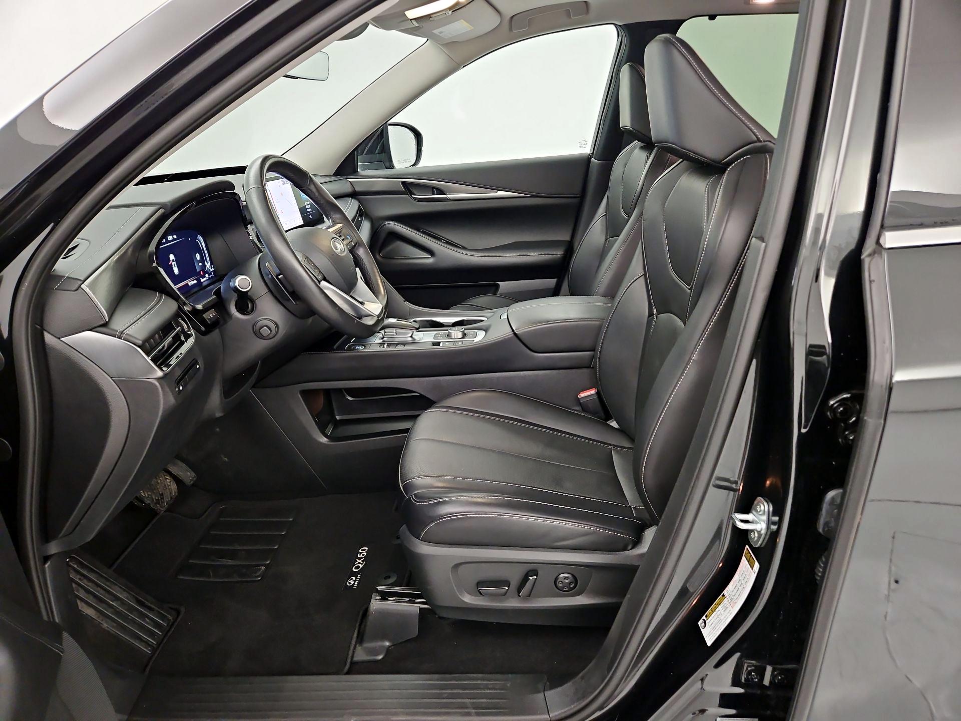 Thumbnail: 2023 INFINITI QX60 - 11