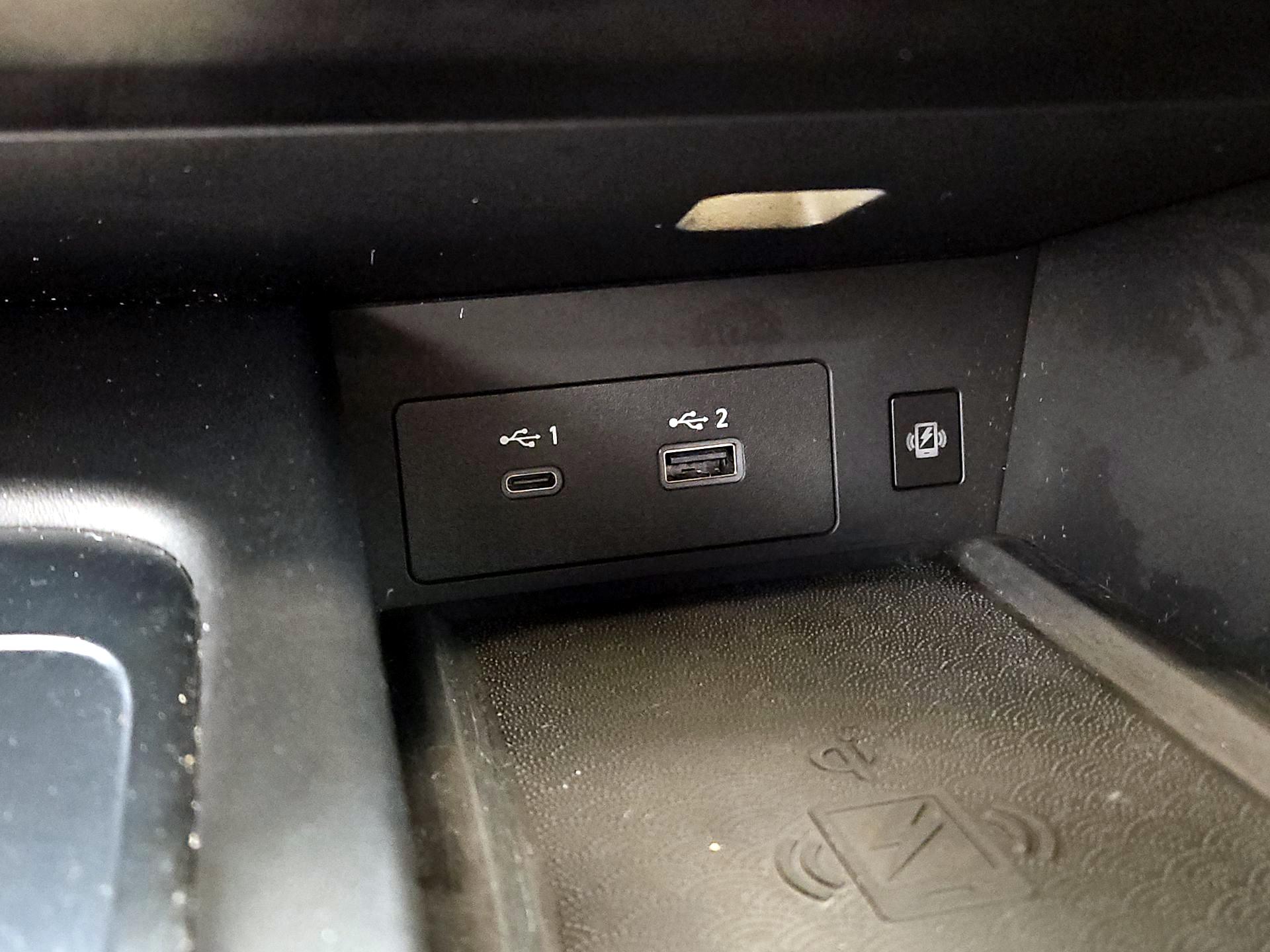 Thumbnail: 2023 INFINITI QX60 - 19