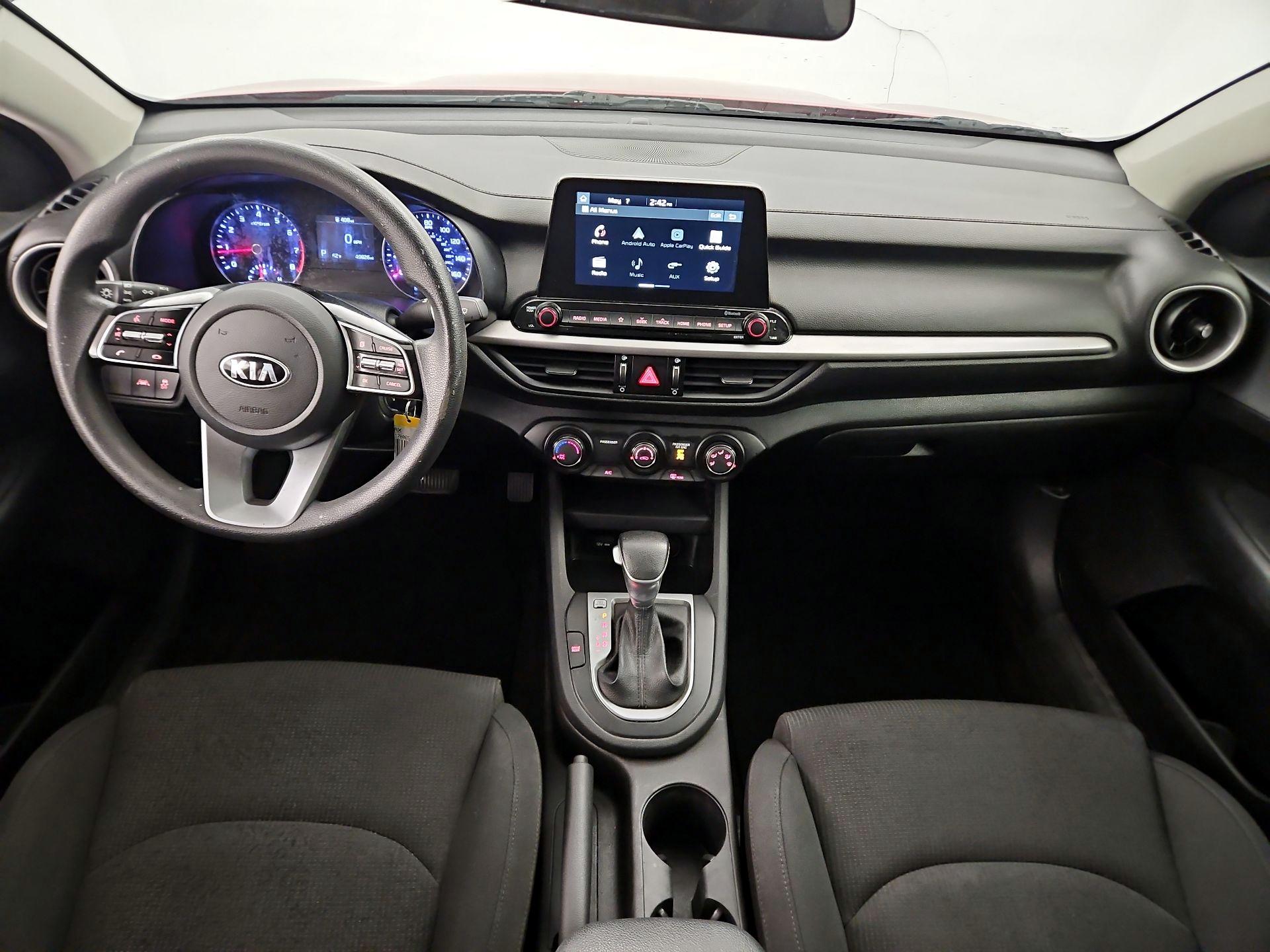 Thumbnail: 2020 Kia Forte - 10